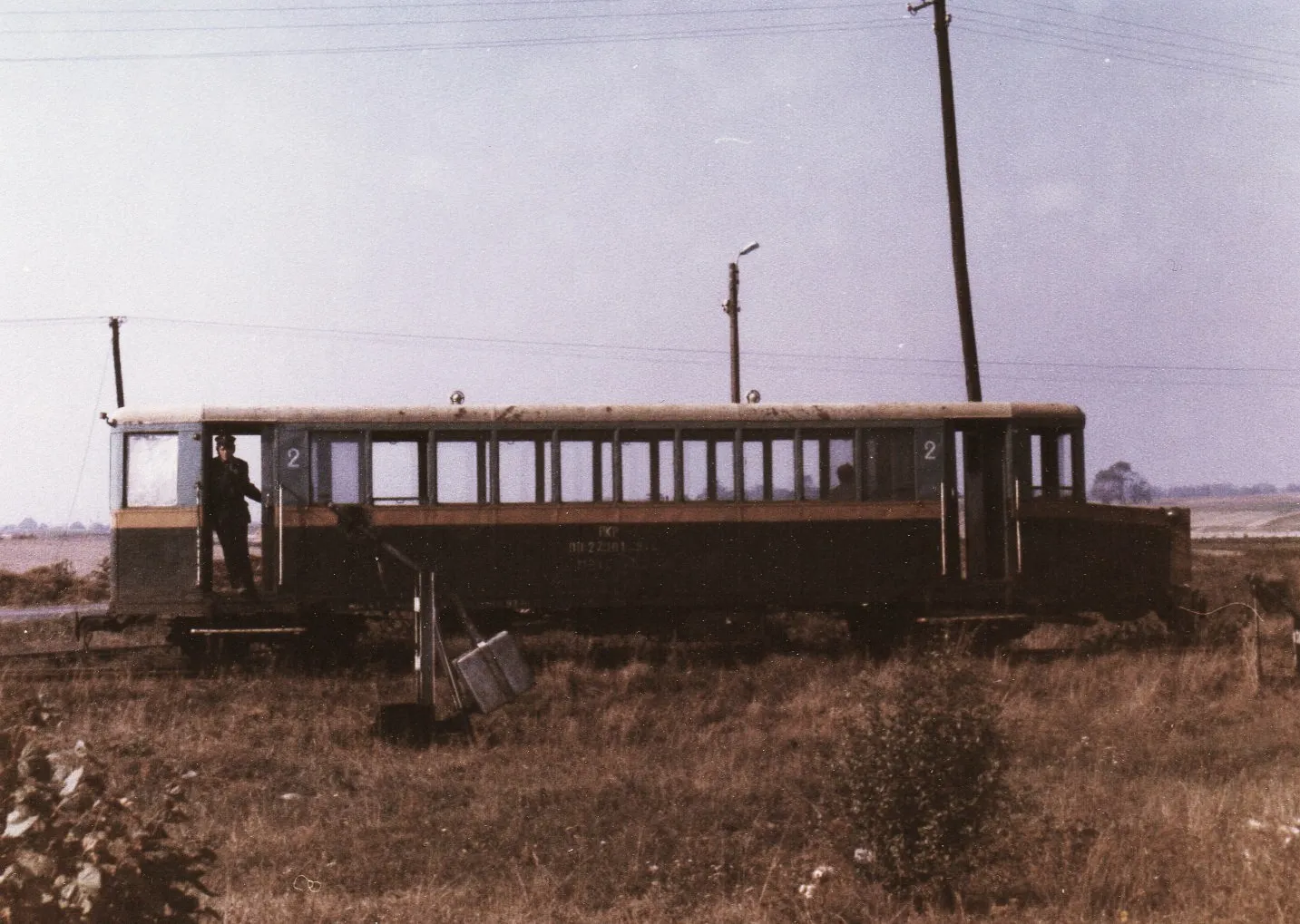 Photo showing: Impreza kolejowa z MBxc1-41 z Nakła nad Notecią przez Kasprowo do Wierzchucina Królewskiego. 27.9.1992r.