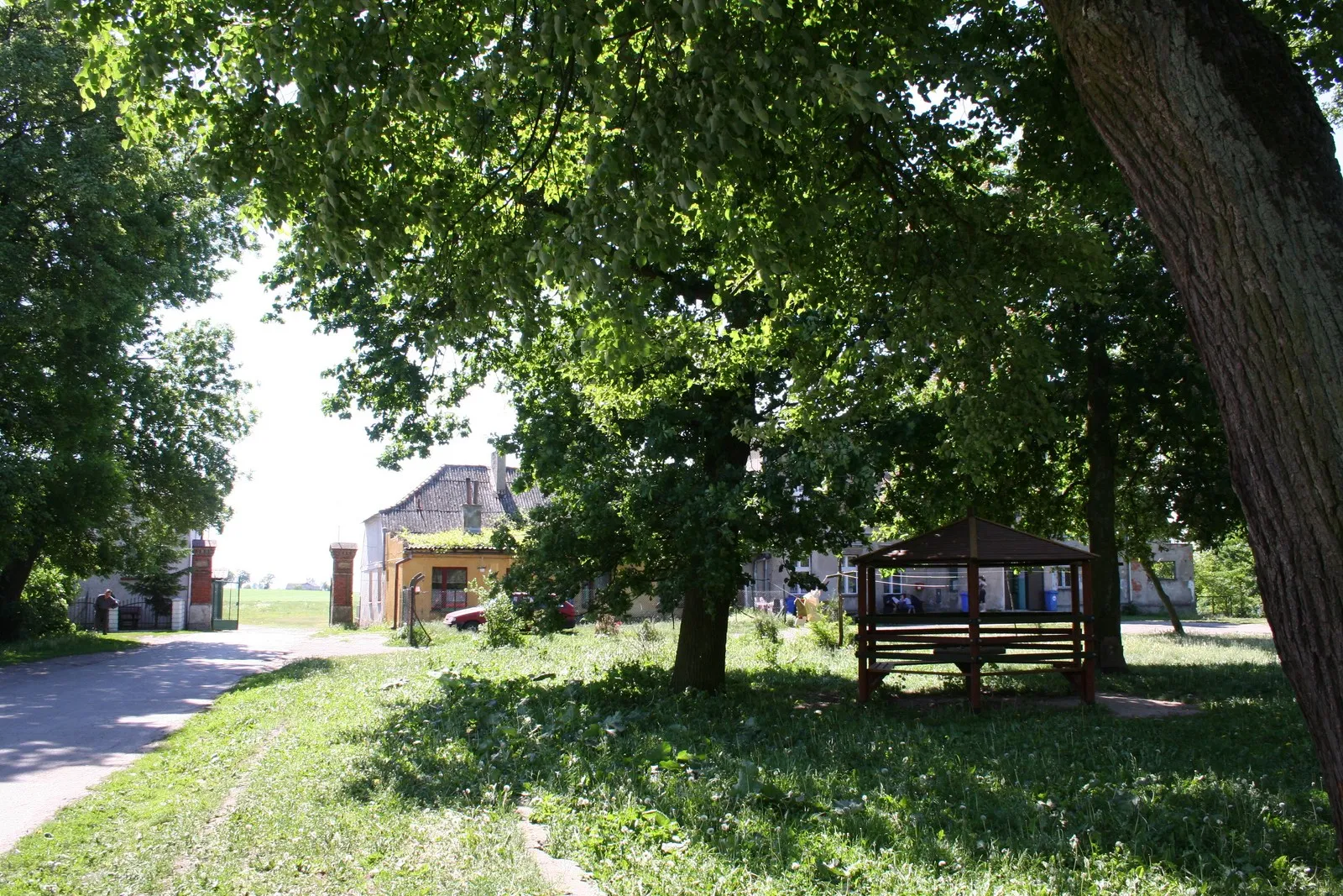 Photo showing: Storlus - park dworski