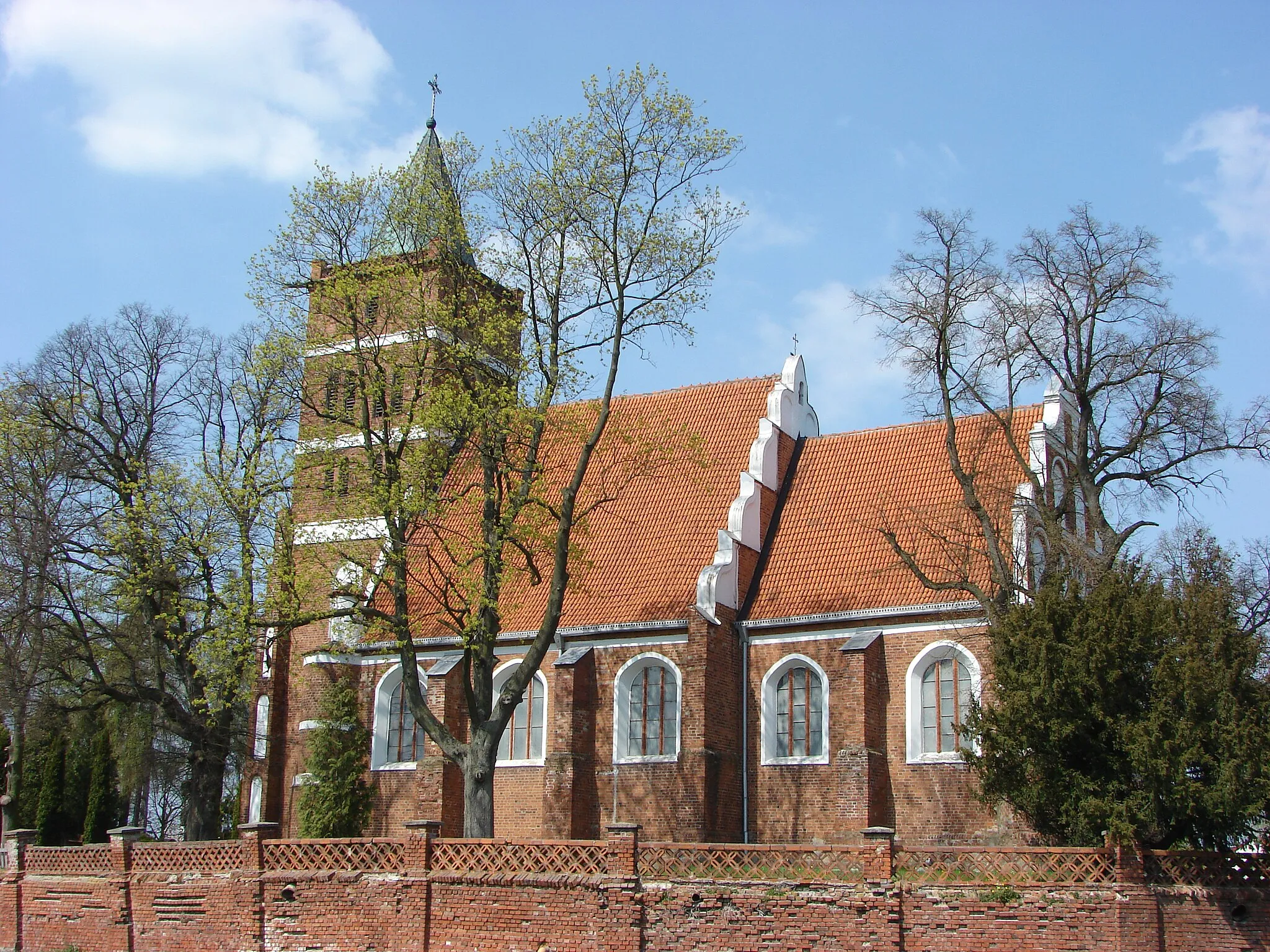 Photo showing: Służewo, Gmina Aleksandrów Kujawski, kościół
