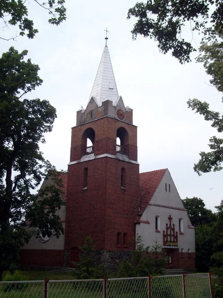 Photo showing: The church in Jabłówko, Poland.