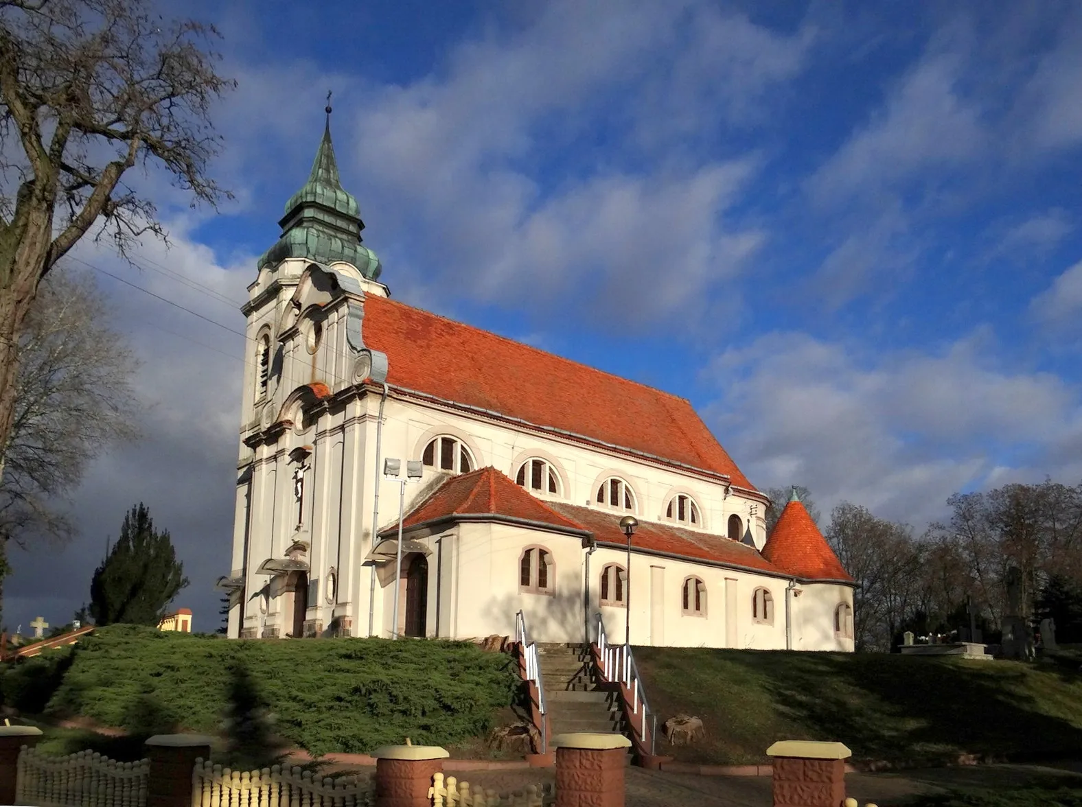 Photo showing: Piaski. Kościół Ścięcia św. Jana Chrzciciela (1932)