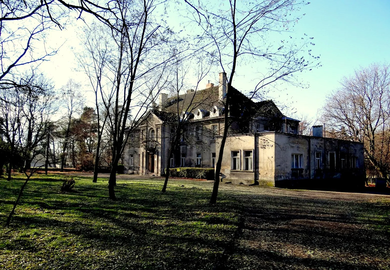 Photo showing: Krotoszyn. Dwór (XVII, XVIII w.)
