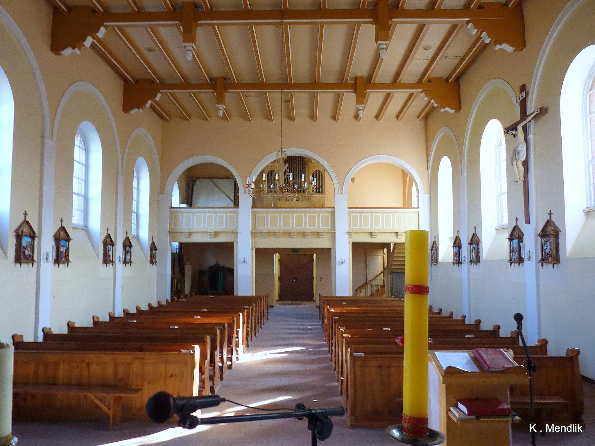 Photo showing: Widok wnętrza kościoła pw. św. Bartłomieja w Szczepanowie.