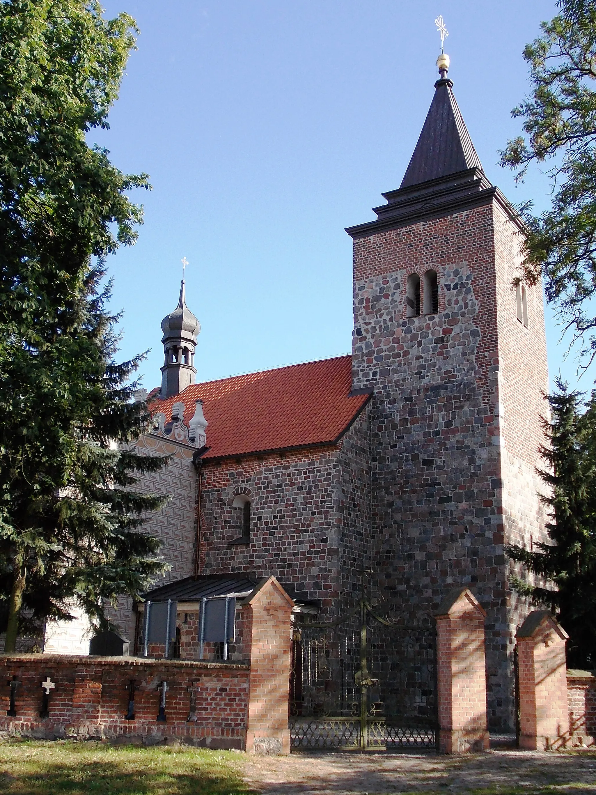 Photo showing: Kościelec - kościół parafialny pw. św. Małgorzaty, k. XII, XIV-XIX w.