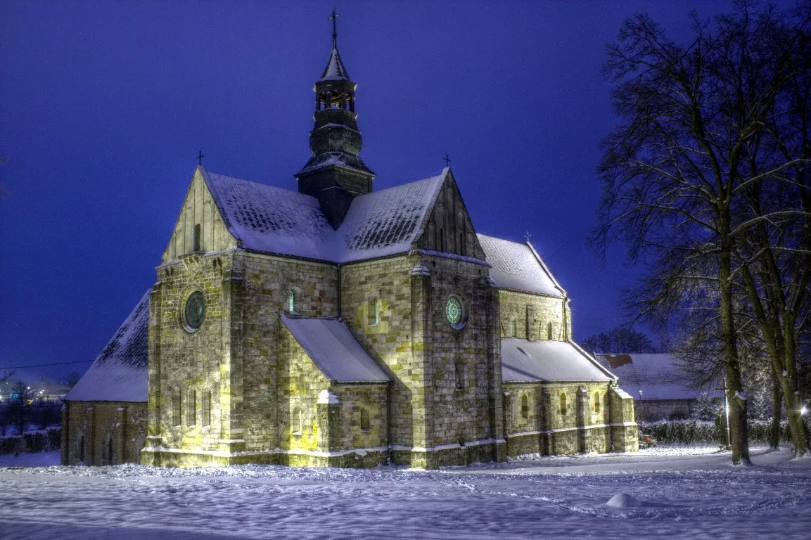 Photo showing: Kościół św. Tomasza Kantuaryjskiego w zespole klasztornym opactwa cysterskiego w Sulejowie - Podklasztorzu