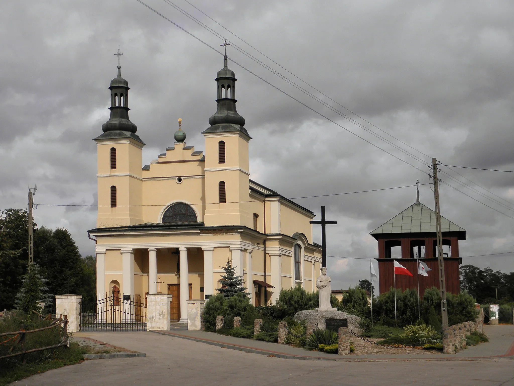 Photo showing: Wyśmierzyce - kościół p.w. Zwiastowania NMP.