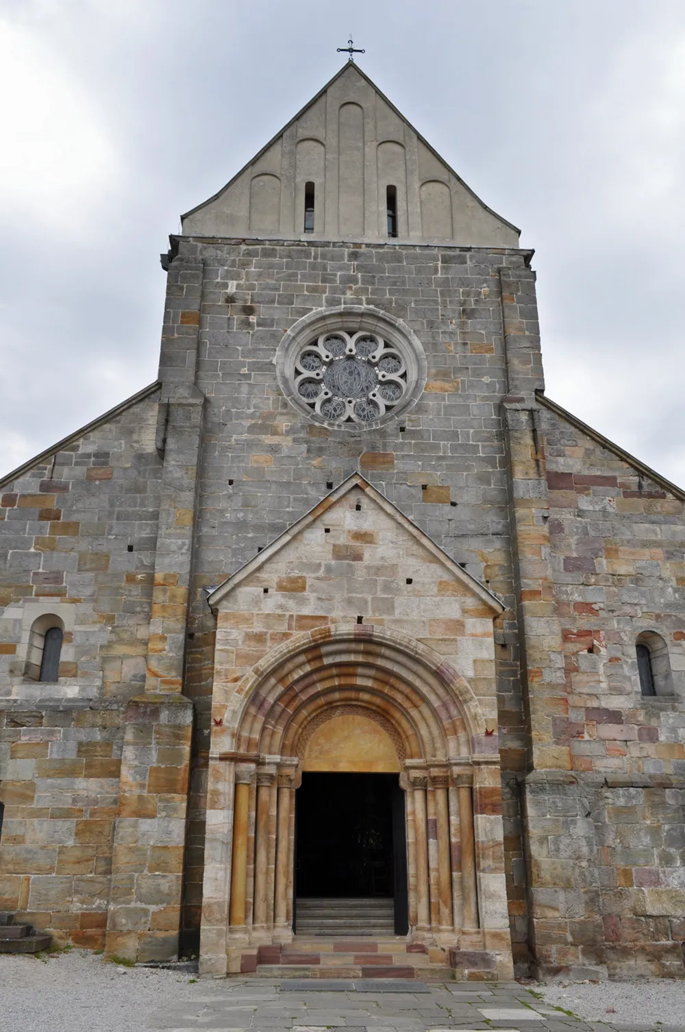 Photo showing: Saint Thomas of Canterbury church in cistercian abbey - Sulejów - Podklasztorze in Poland