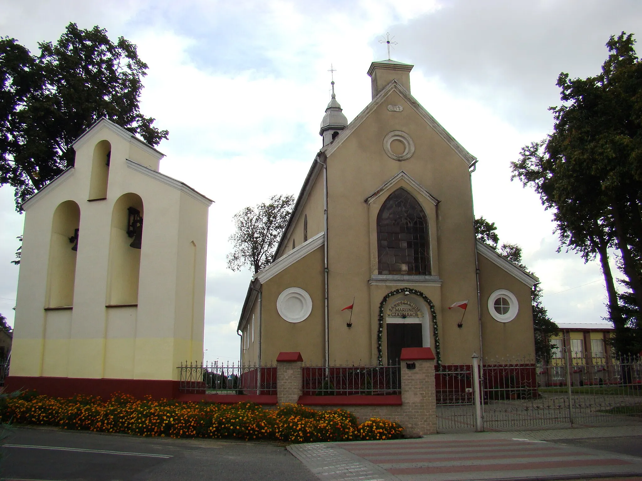 Photo showing: Sanktuarium Narodzenia Najświętszej Maryi Panny w Czastarach, wybudowane w 1847 roku