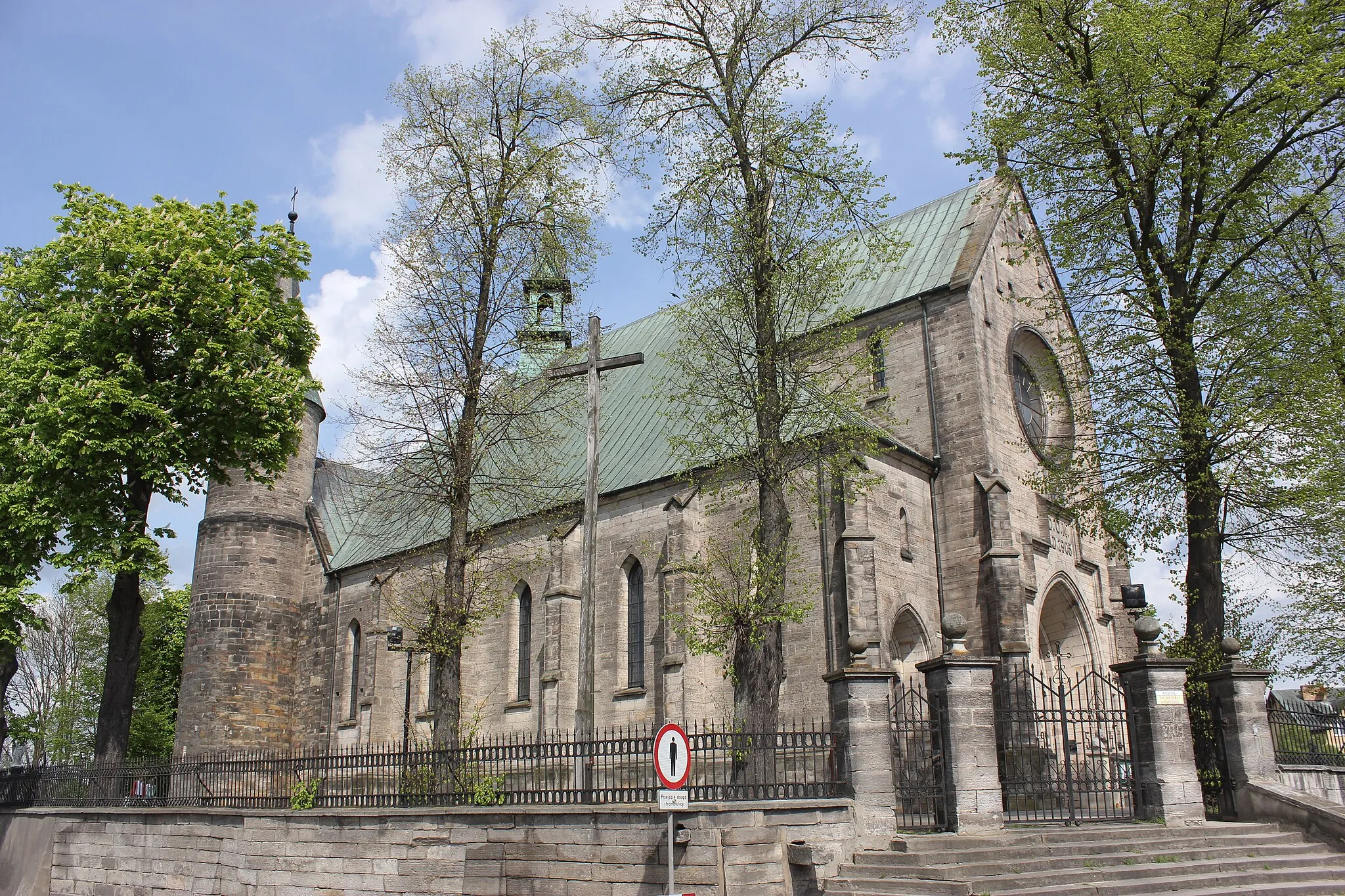 Photo showing: Żarnów - St. Nicholas church