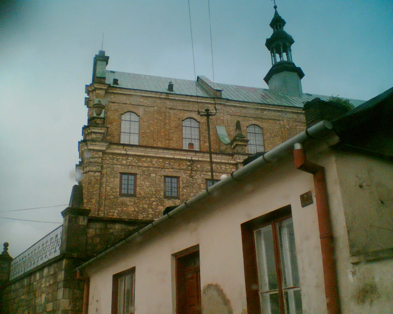 Photo showing: Kościół Św. Bartłomieja od ul. Wąskiej
