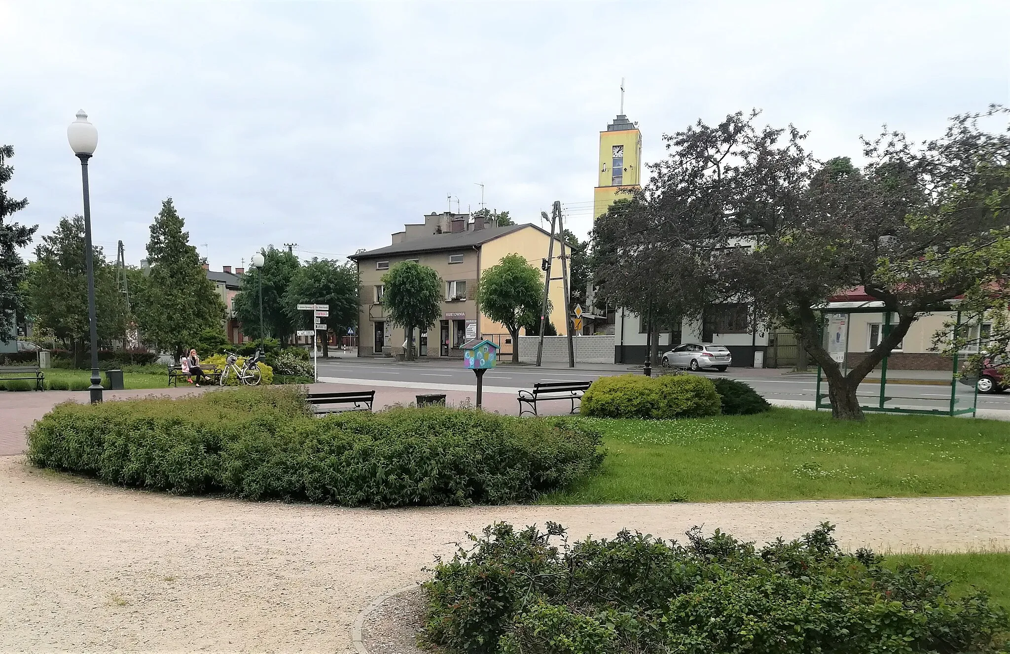 Photo showing: Rynek w Zelowie.