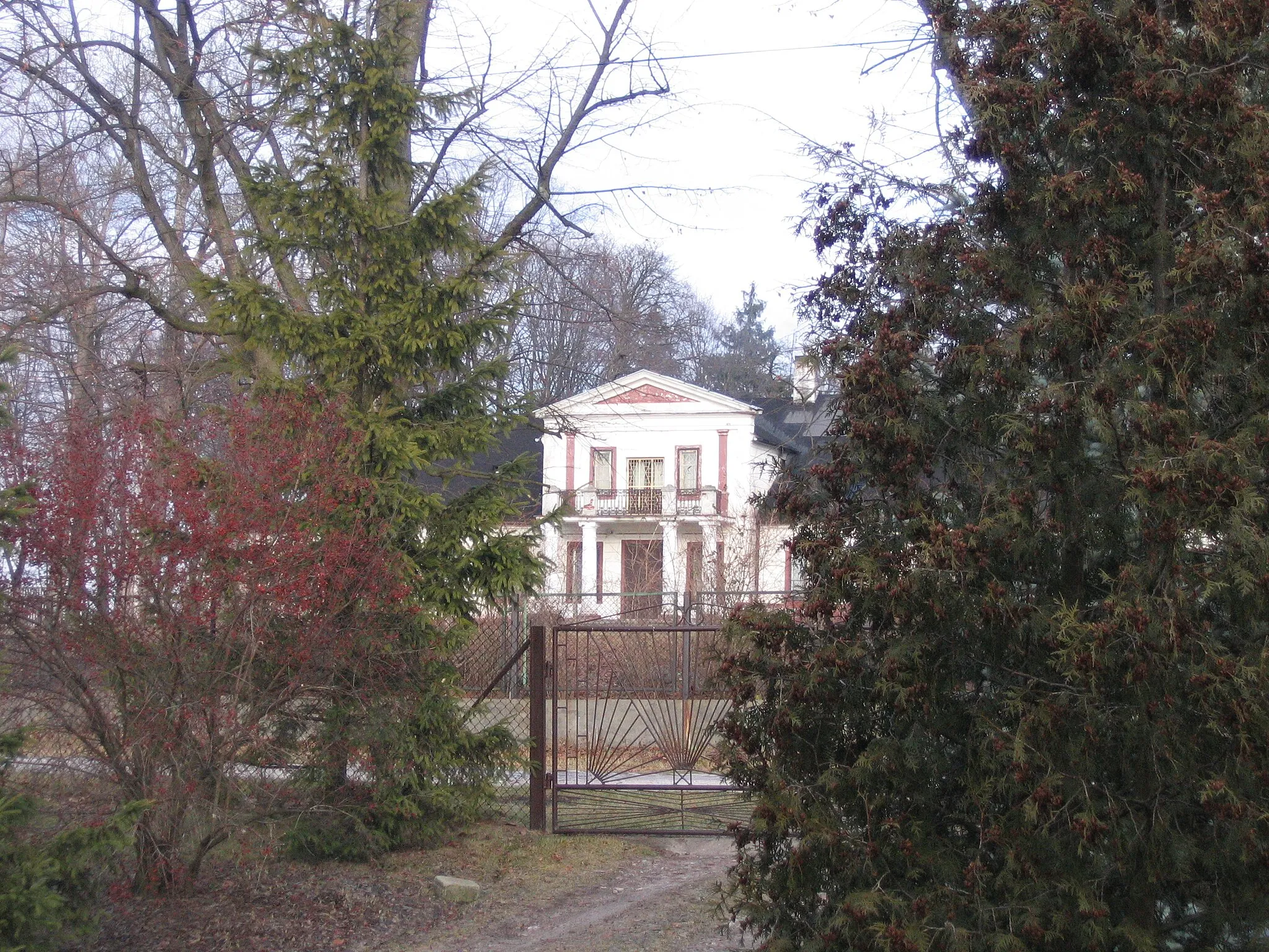 Photo showing: Manor in Trzepnica, Poland