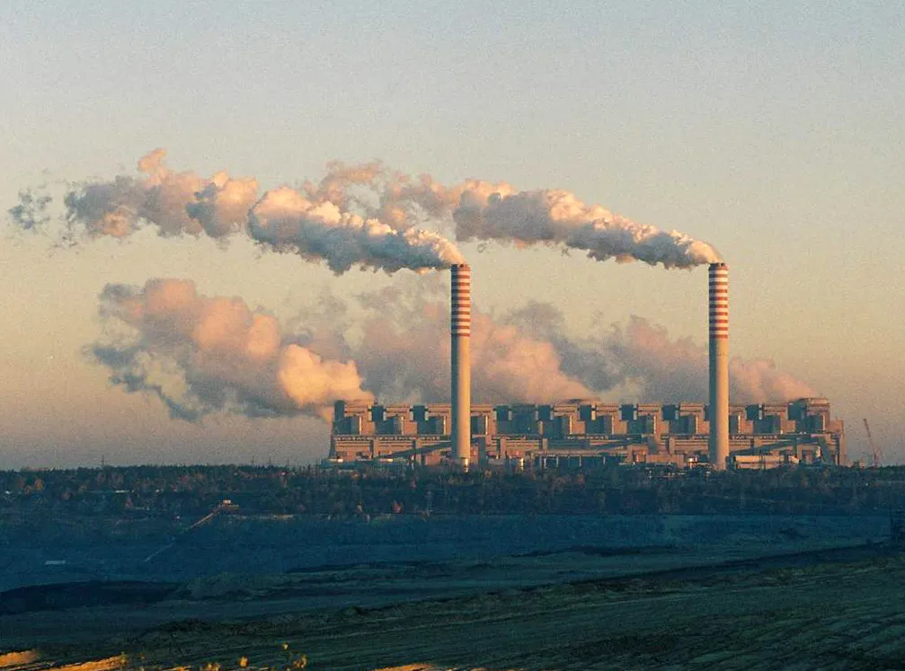 Photo showing: Polish power station Belchatow
