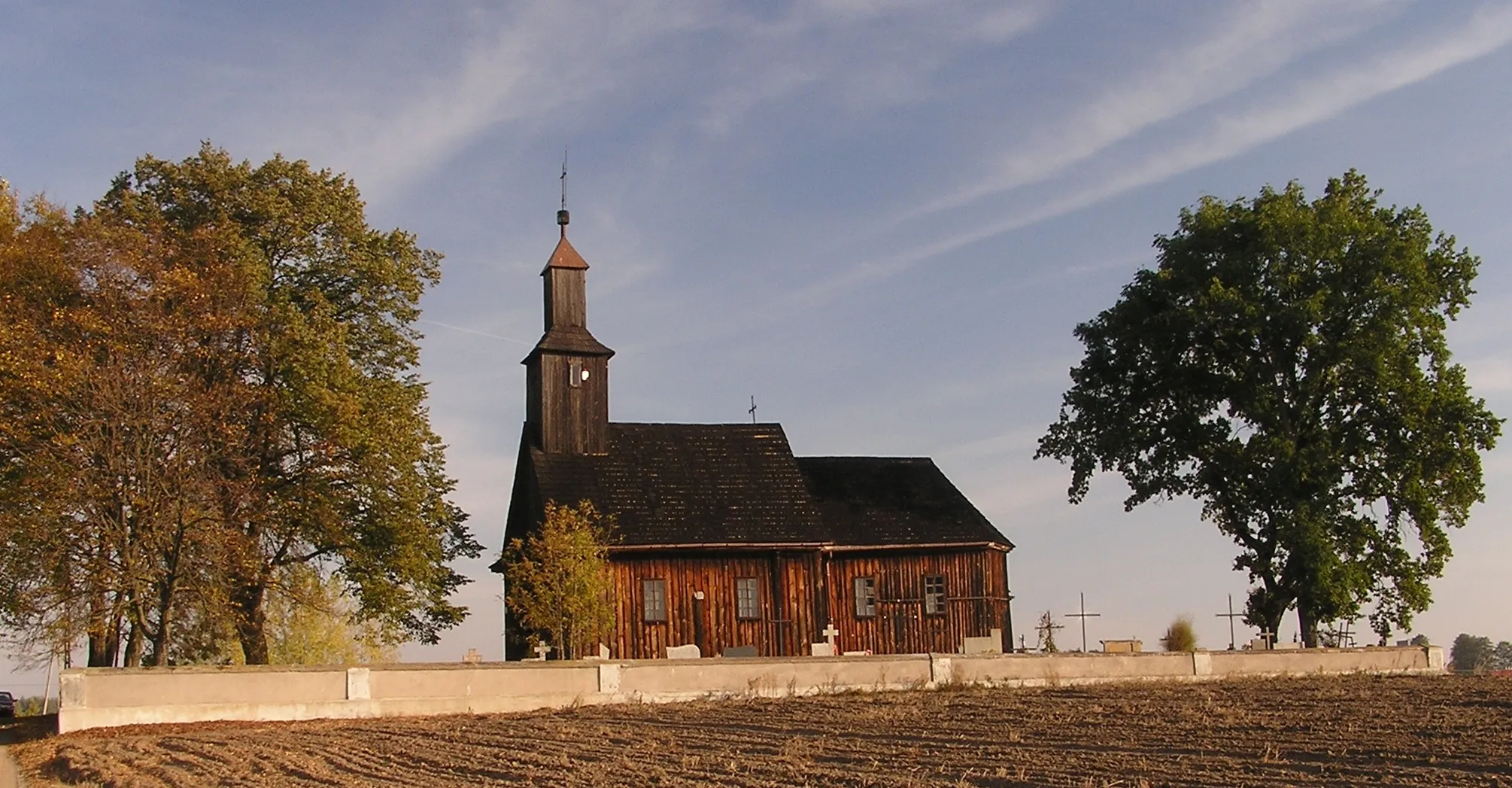 Photo showing: Postękalice kościół 1737 r,widok ogólny