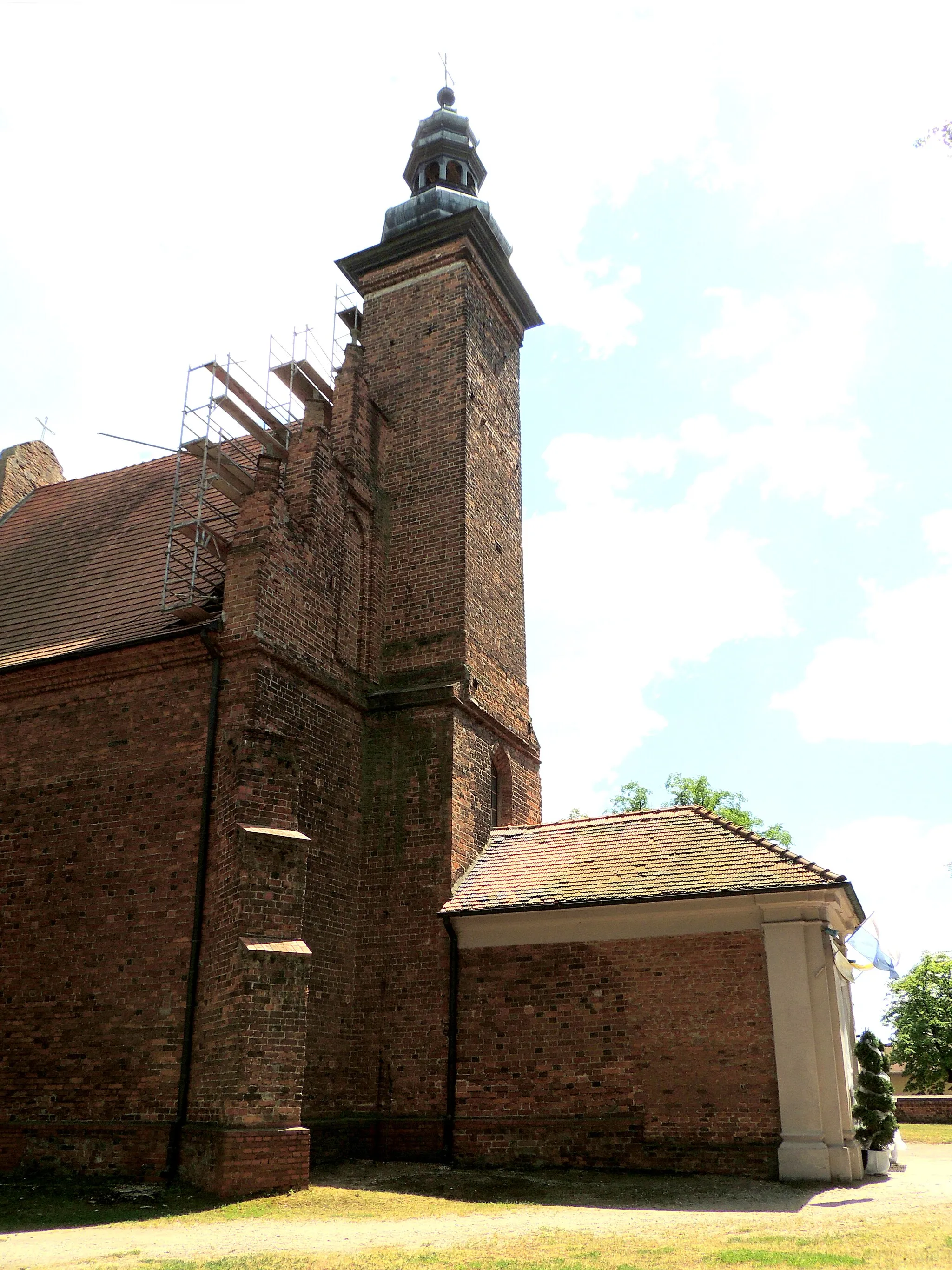 Photo showing: Kościół pw Narodzenia NMP w Będkowie