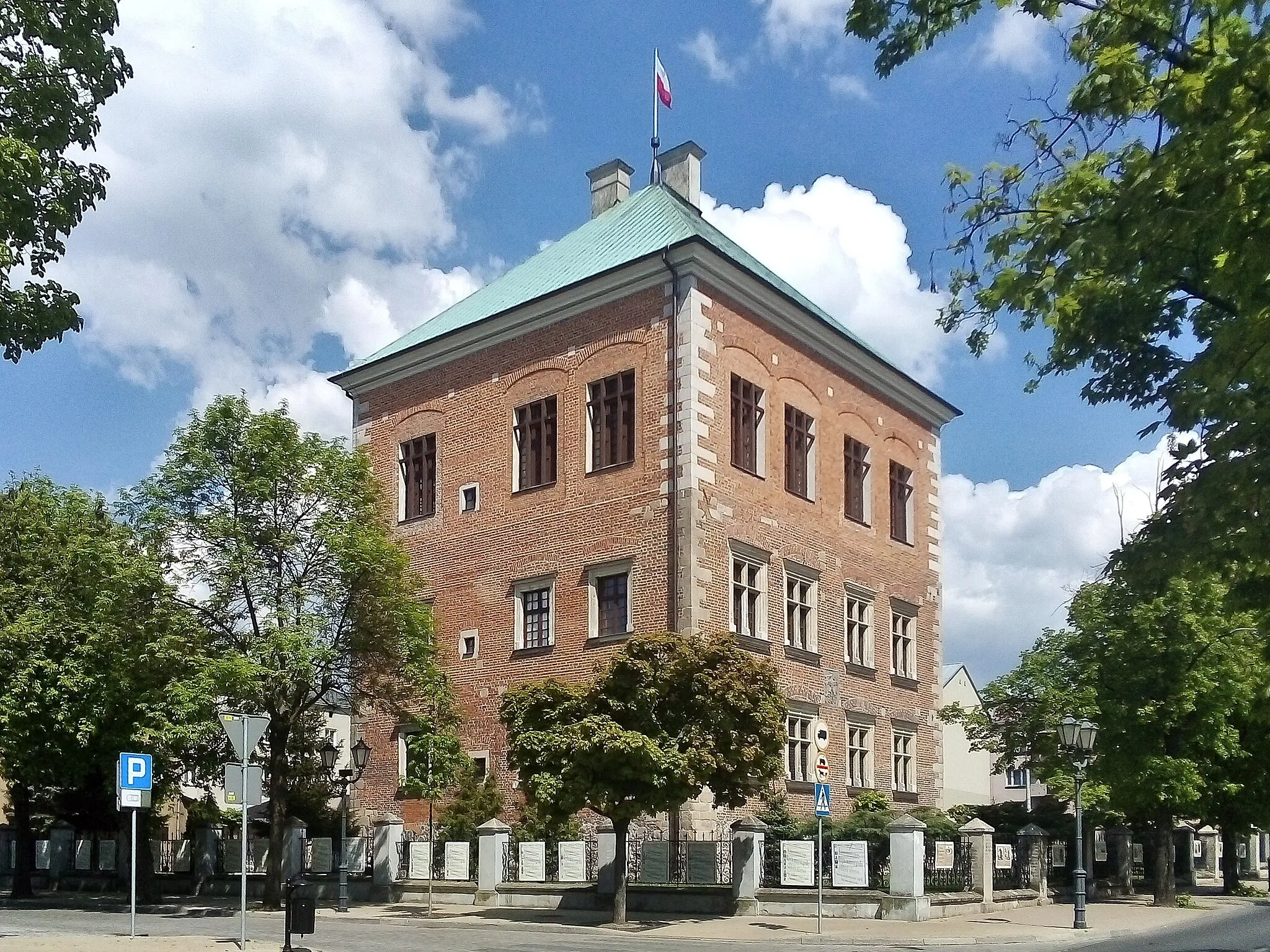 Photo showing: Royal Castle in Piotrków Trybunalski in Poland.