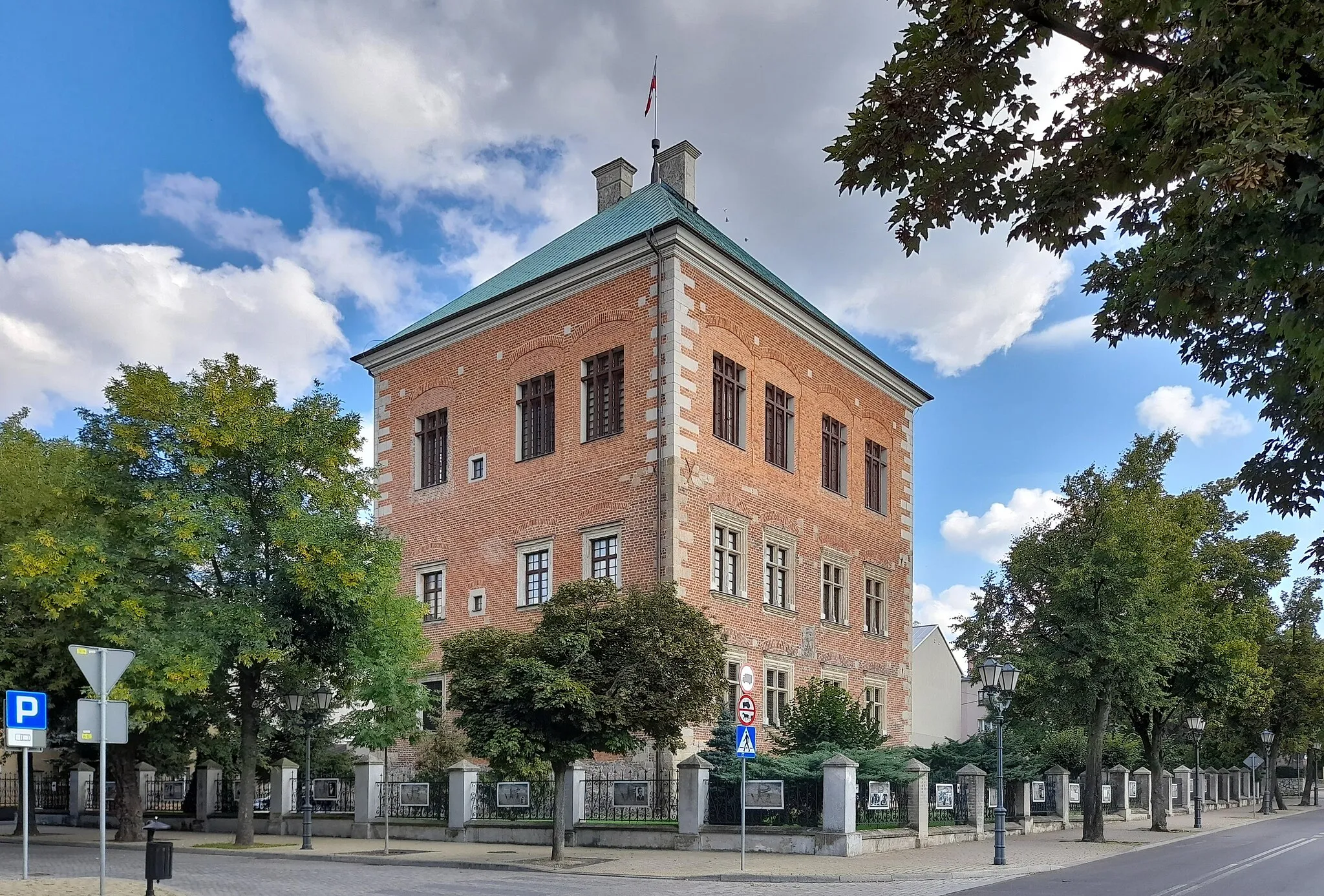 Photo showing: This is a photo of a monument in Poland identified in WLM database by the ID