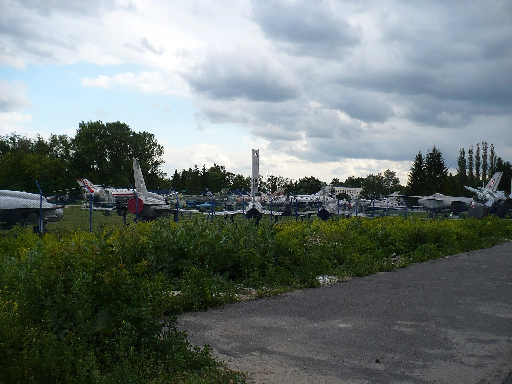 Photo showing: Dęblin lotnisko