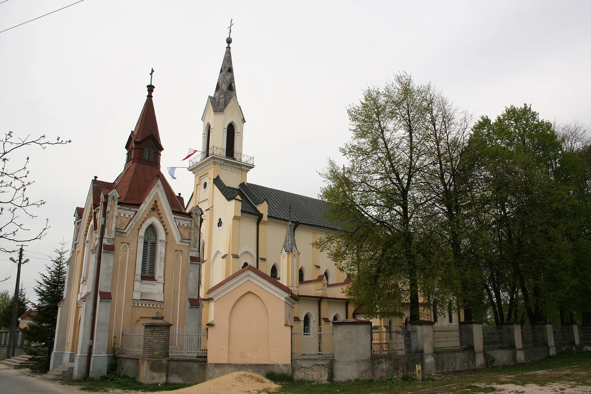 Photo showing: Frampol. Kościół św. Jana Nepomucena.