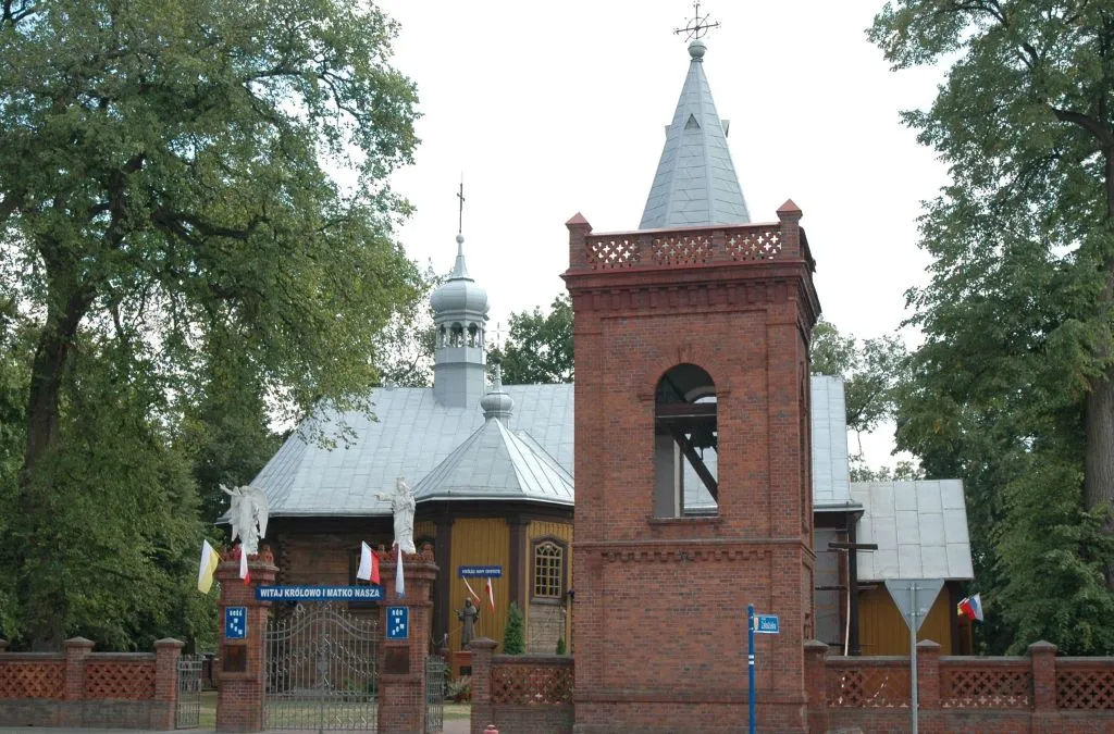 Photo showing: Firlej, Poland - wooden church.