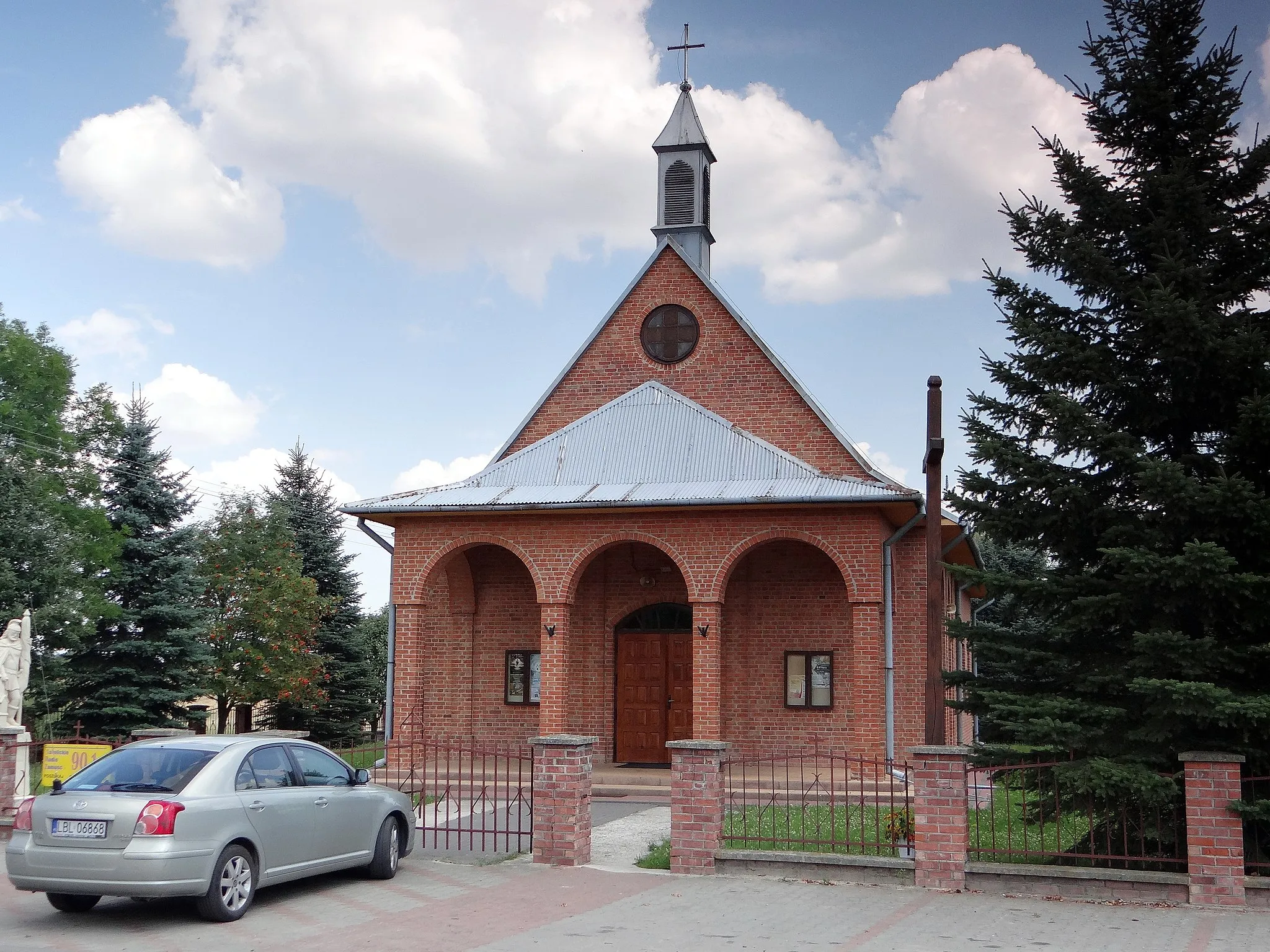 Photo showing: Kostel v obci Telatyn, Polsko
