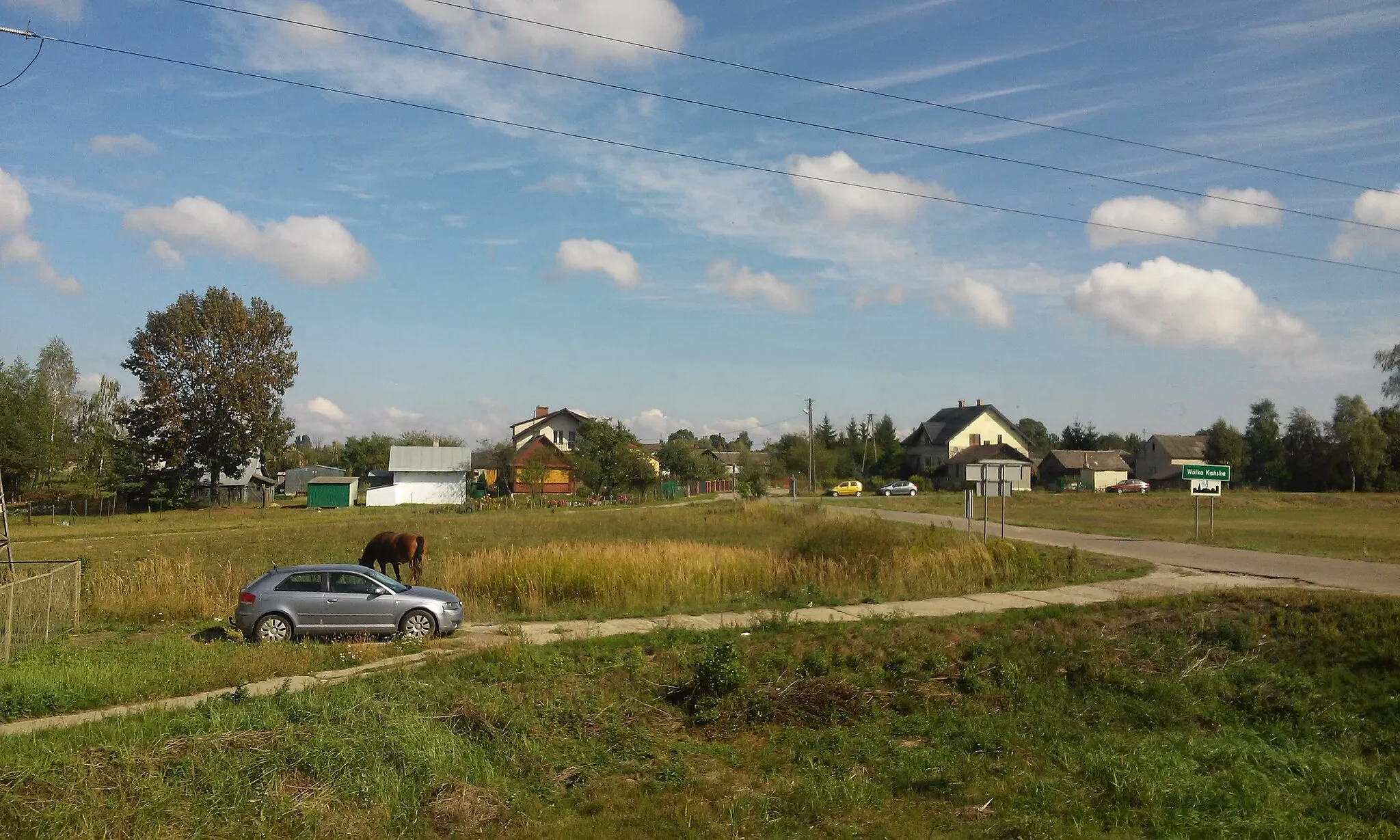 Photo showing: Widok na wieś Wólka Kańska od południa