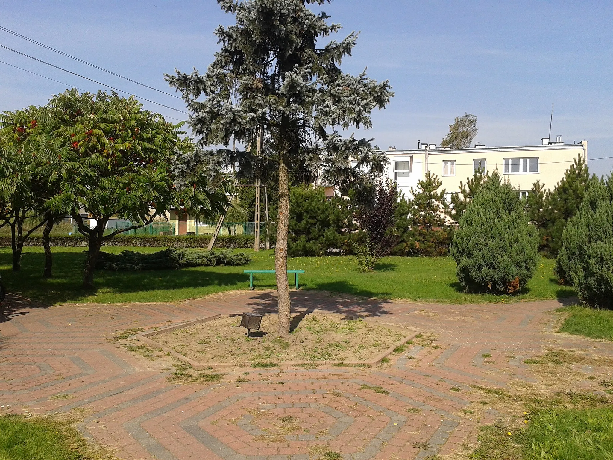 Photo showing: Skwer w Zalesiu