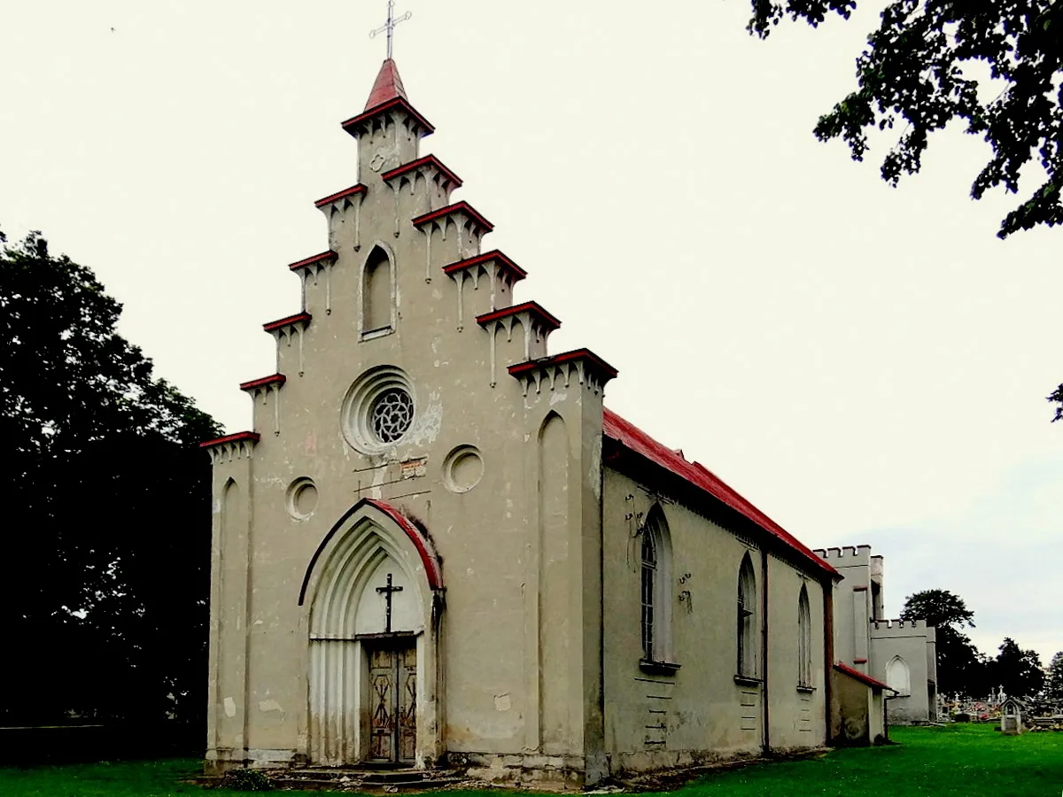 Photo showing: Wielącza. Stary kościół neogotycki   1821-32.