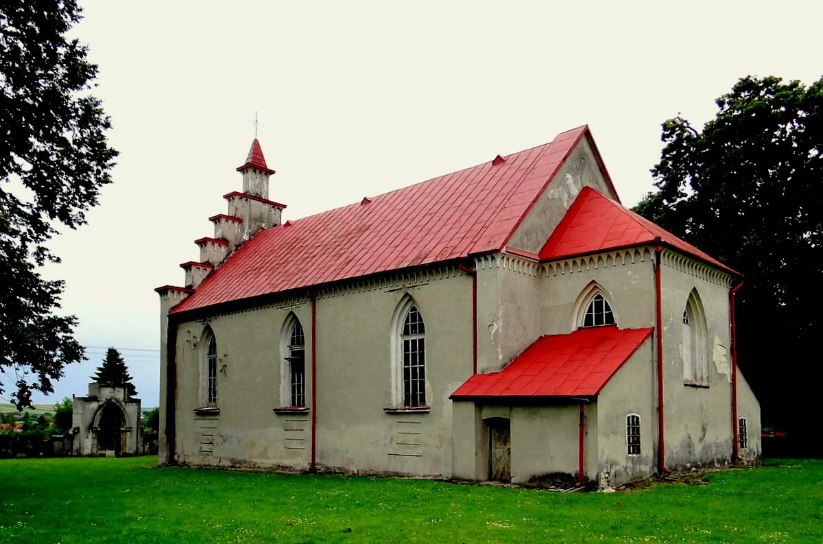 Photo showing: Wielącza. Stary kościół neogotycki   1821-32.