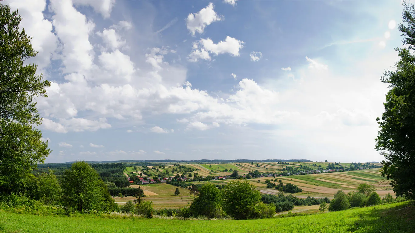 Photo showing: Widok z Bukowej Góry w Zwierzyńcu na Roztoczu.