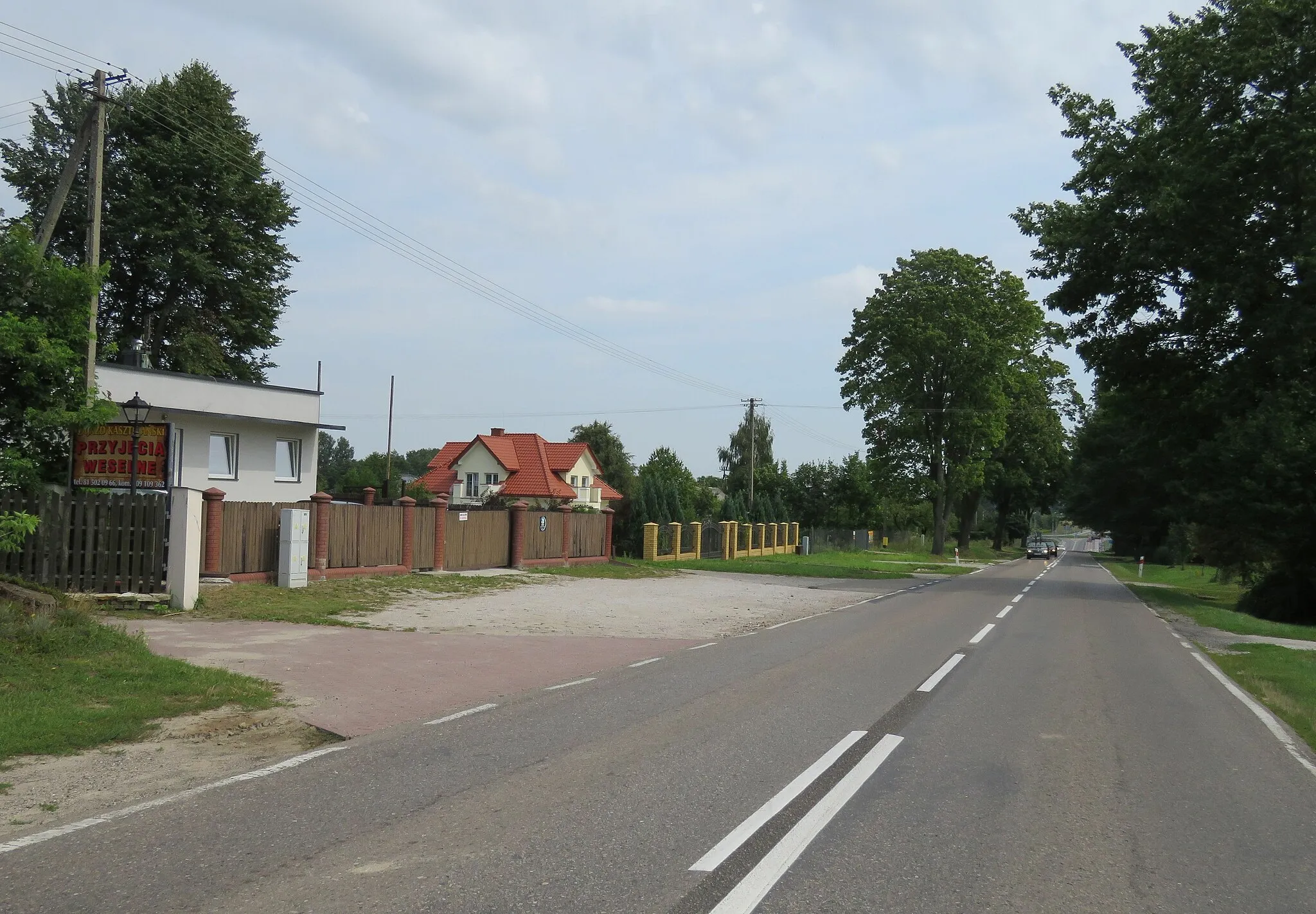 Photo showing: PŁOUSZOWICE - KOLONIA