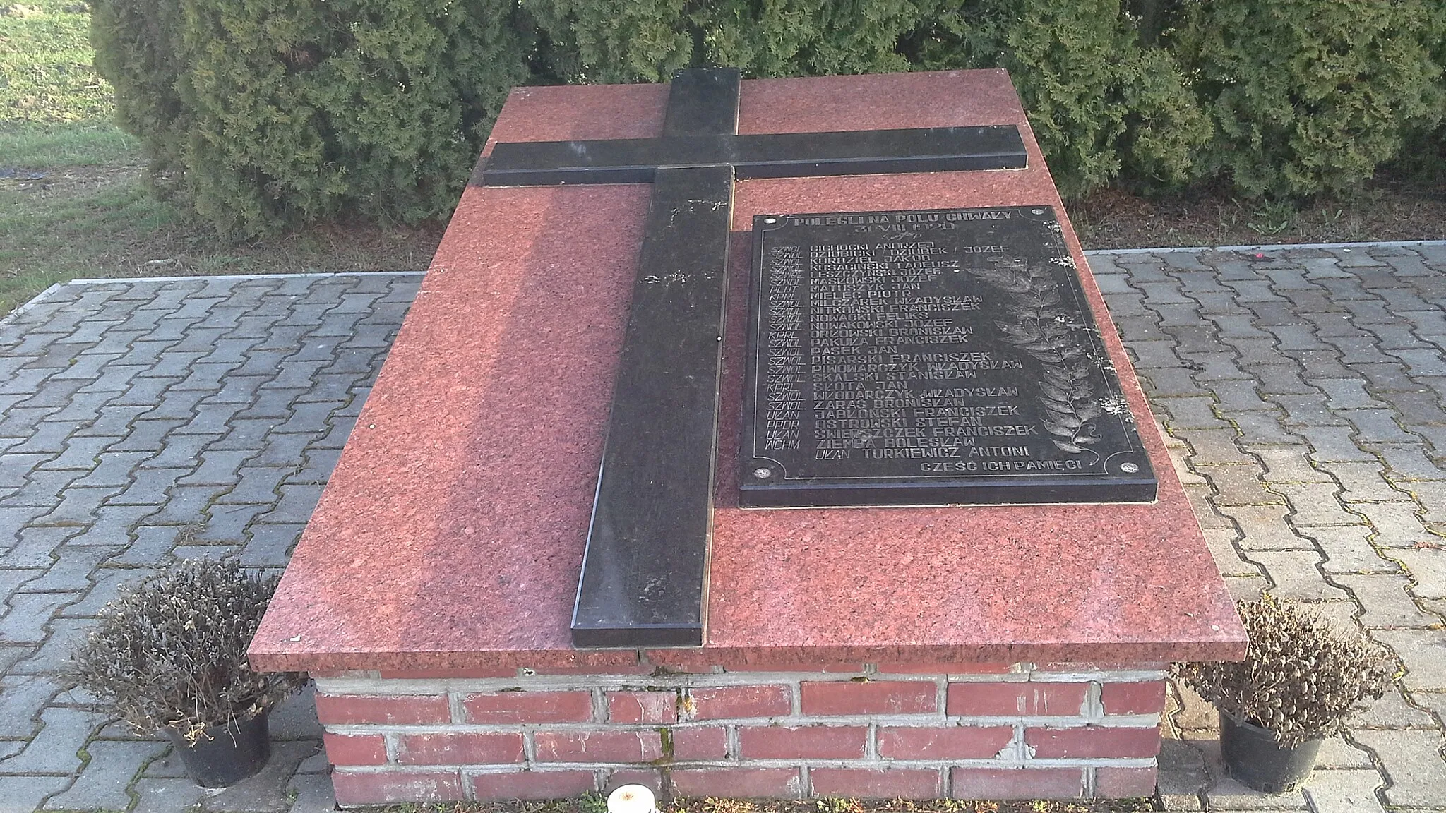 Photo showing: Cmentarz żołnierzy polskich poległych w bitwie pod Komarowem, wieś Wolica Śniatycka
