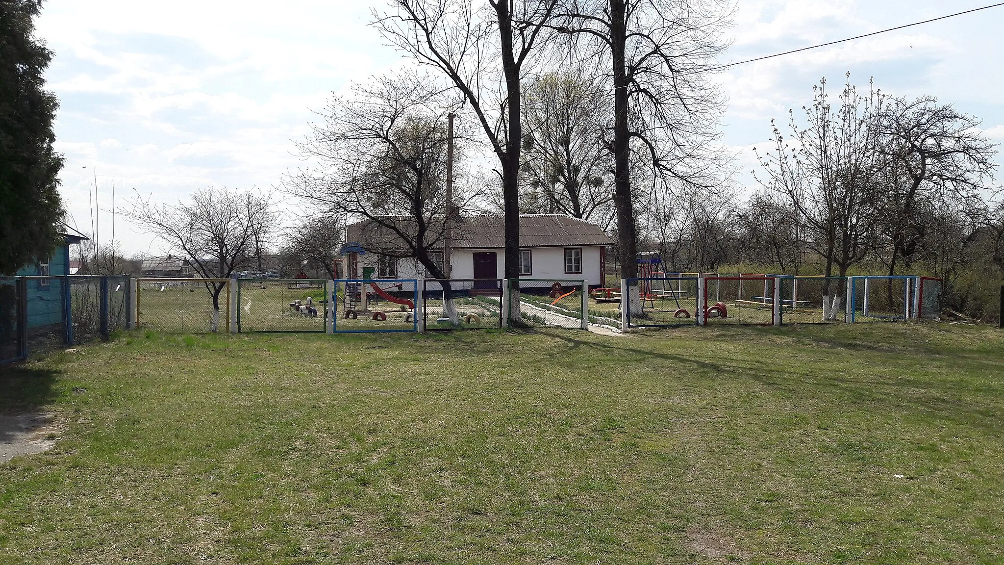 Photo showing: Wieś Stawki na Ukrainie, w obwodzie wołyńskim, w rejonie turzyskim.