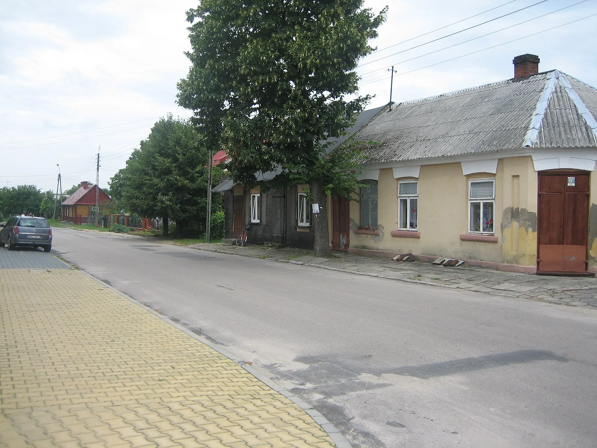 Photo showing: Rynek w Granicy (Gniewoszów)