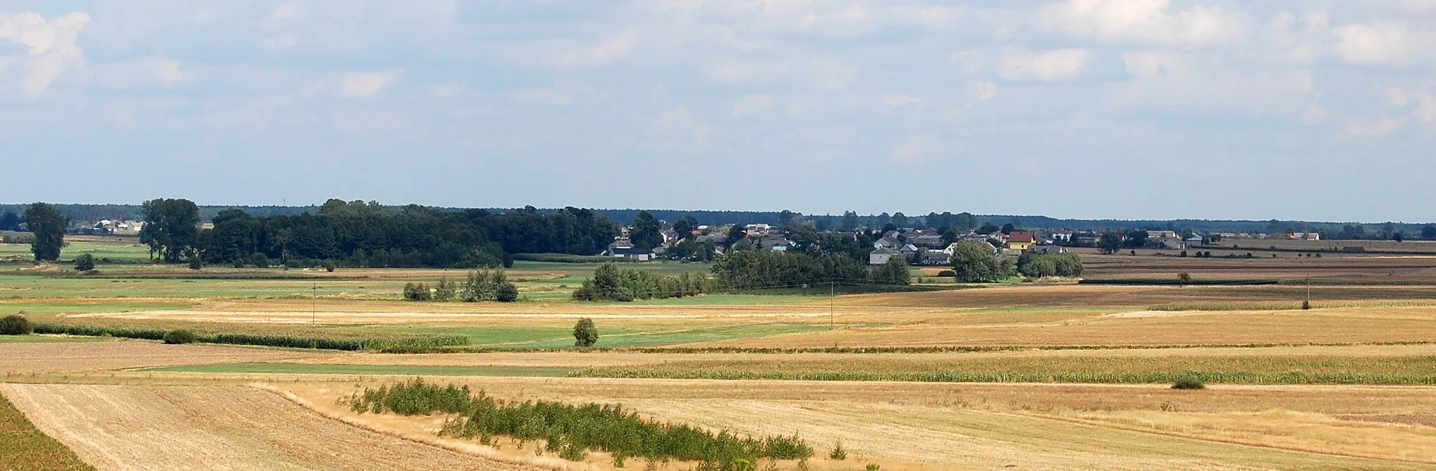 Photo showing: View of Wola Okrzejska, Lublin Voivodeship, Poland.