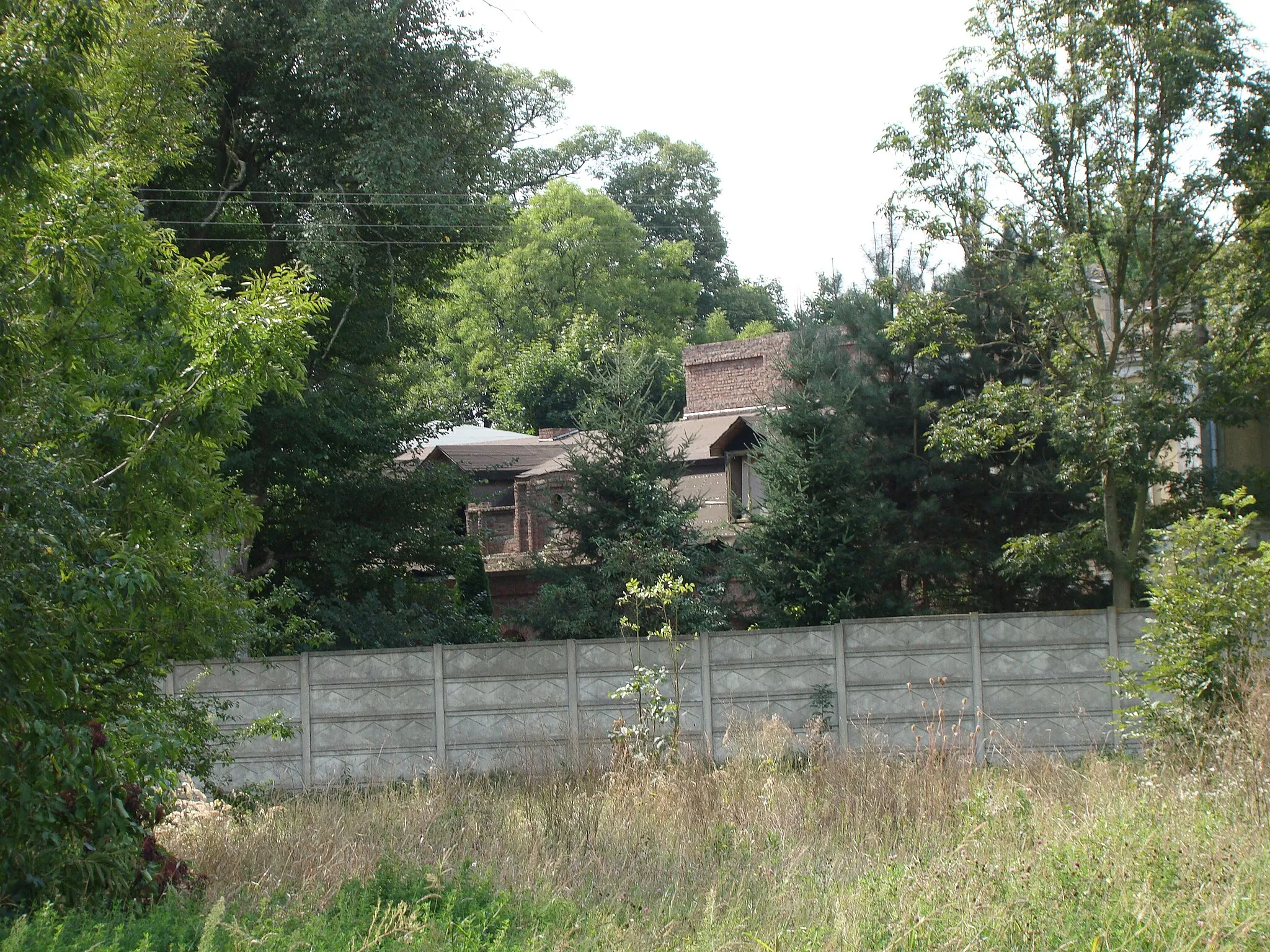 Photo showing: Zespół dworski w Kawęczynie