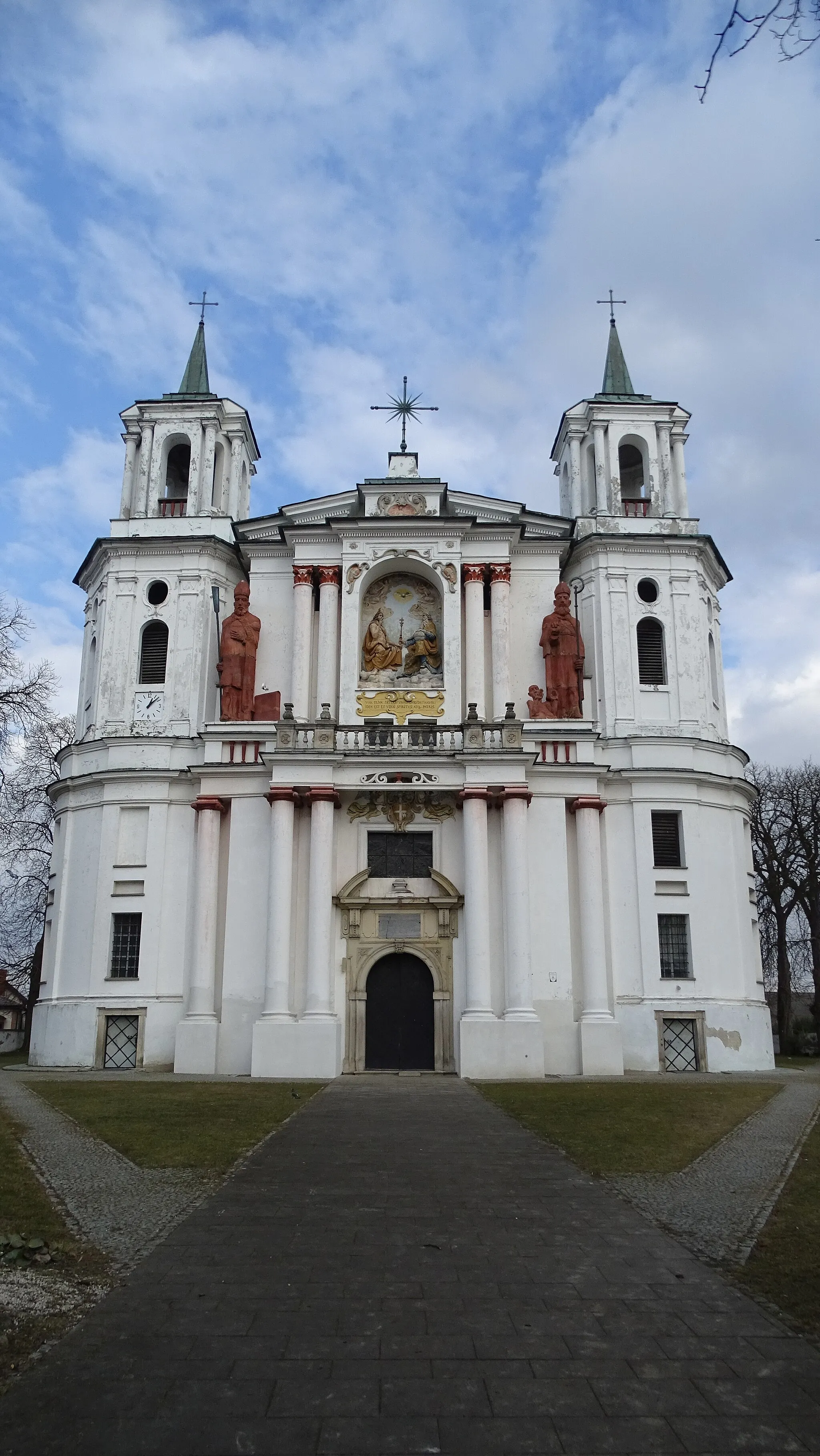 Photo showing: Kościół parafialny Świętej Trójcy w Tarłowie, 1647-1655