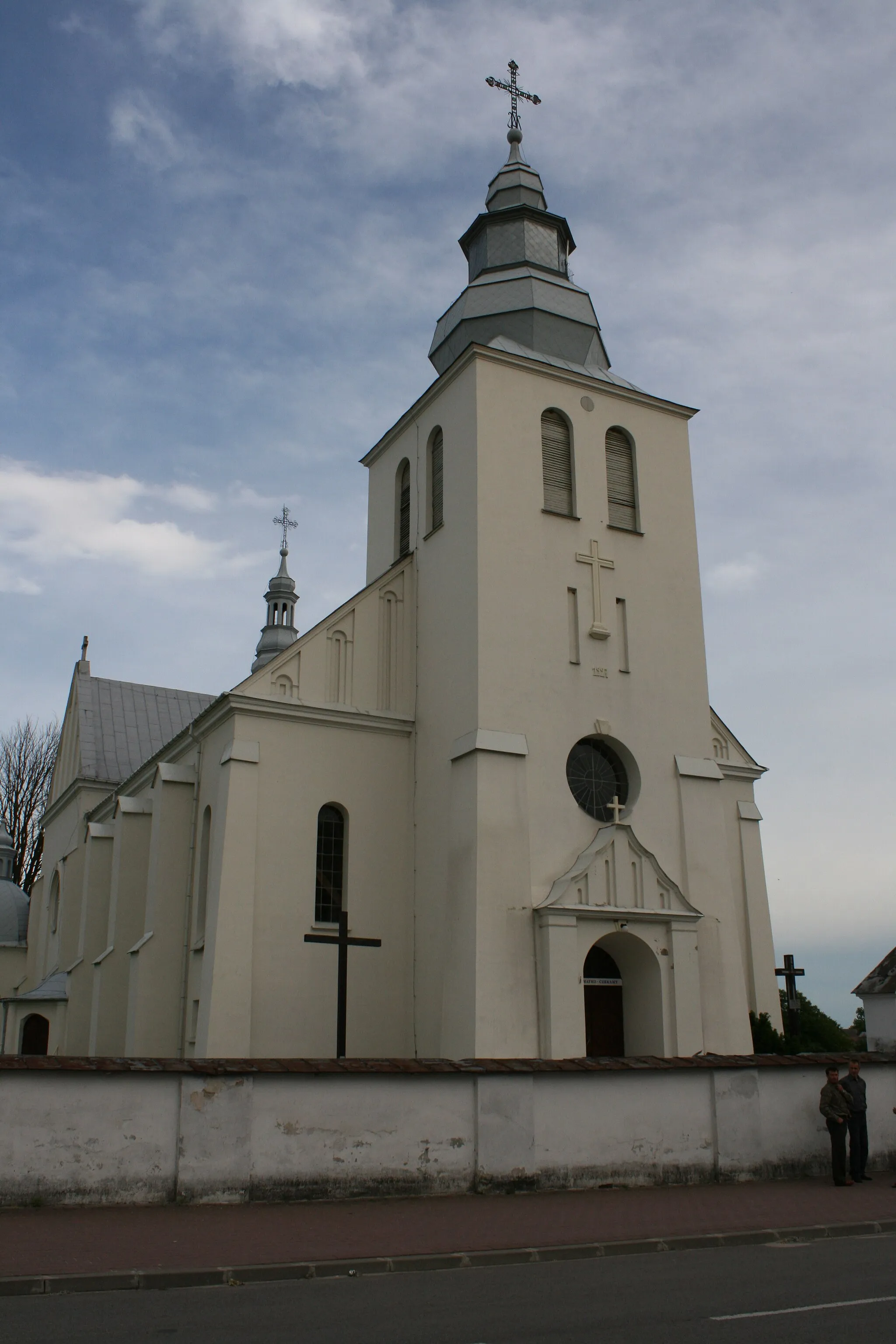 Photo showing: Our Lady of Częstochowa church in Dzwola.
