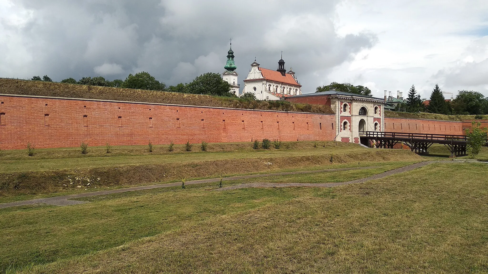 Photo showing: Brama Szczebrzeska w Zamościu.