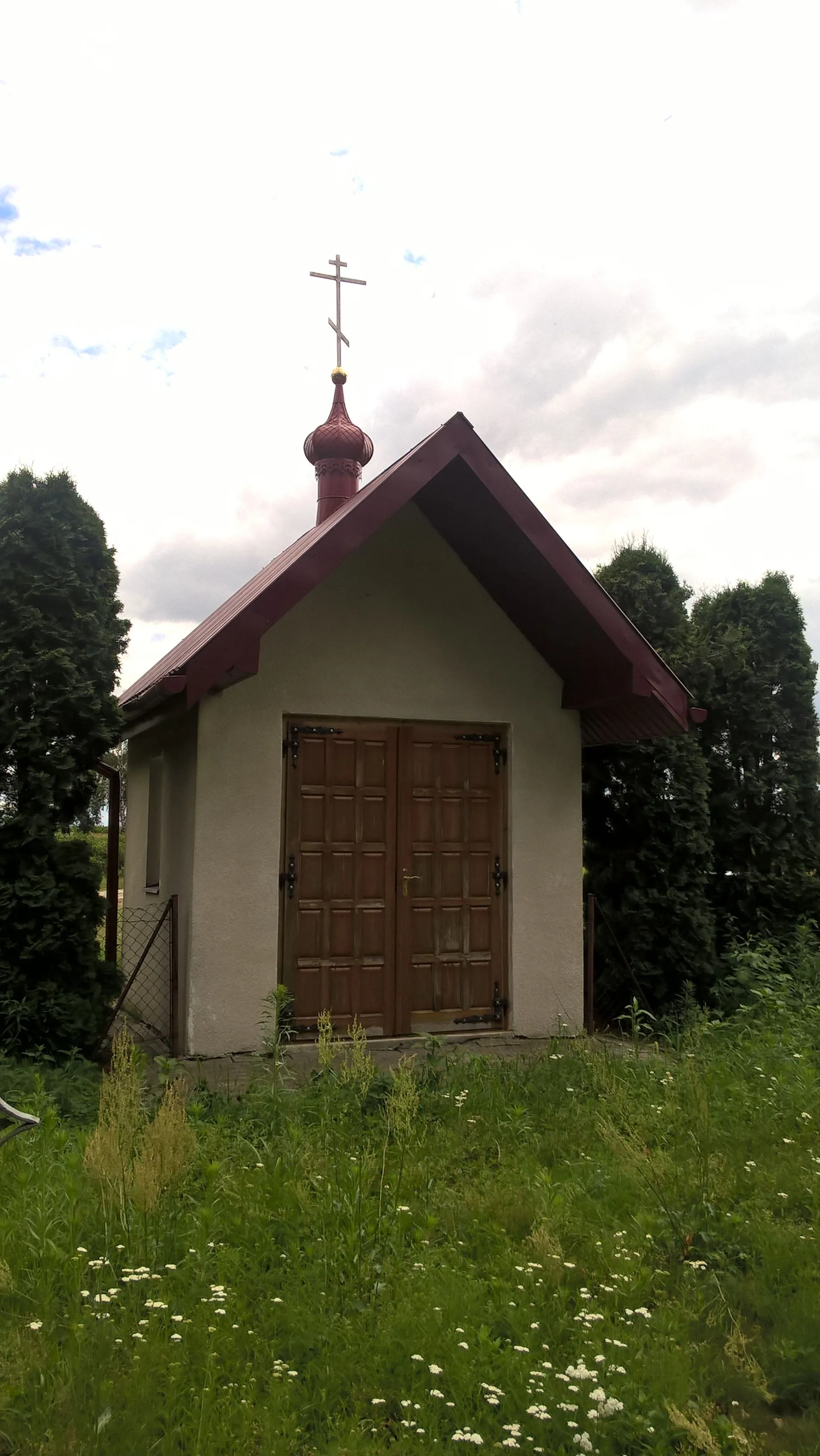 Photo showing: Cerkiew cmentarna w Płusach