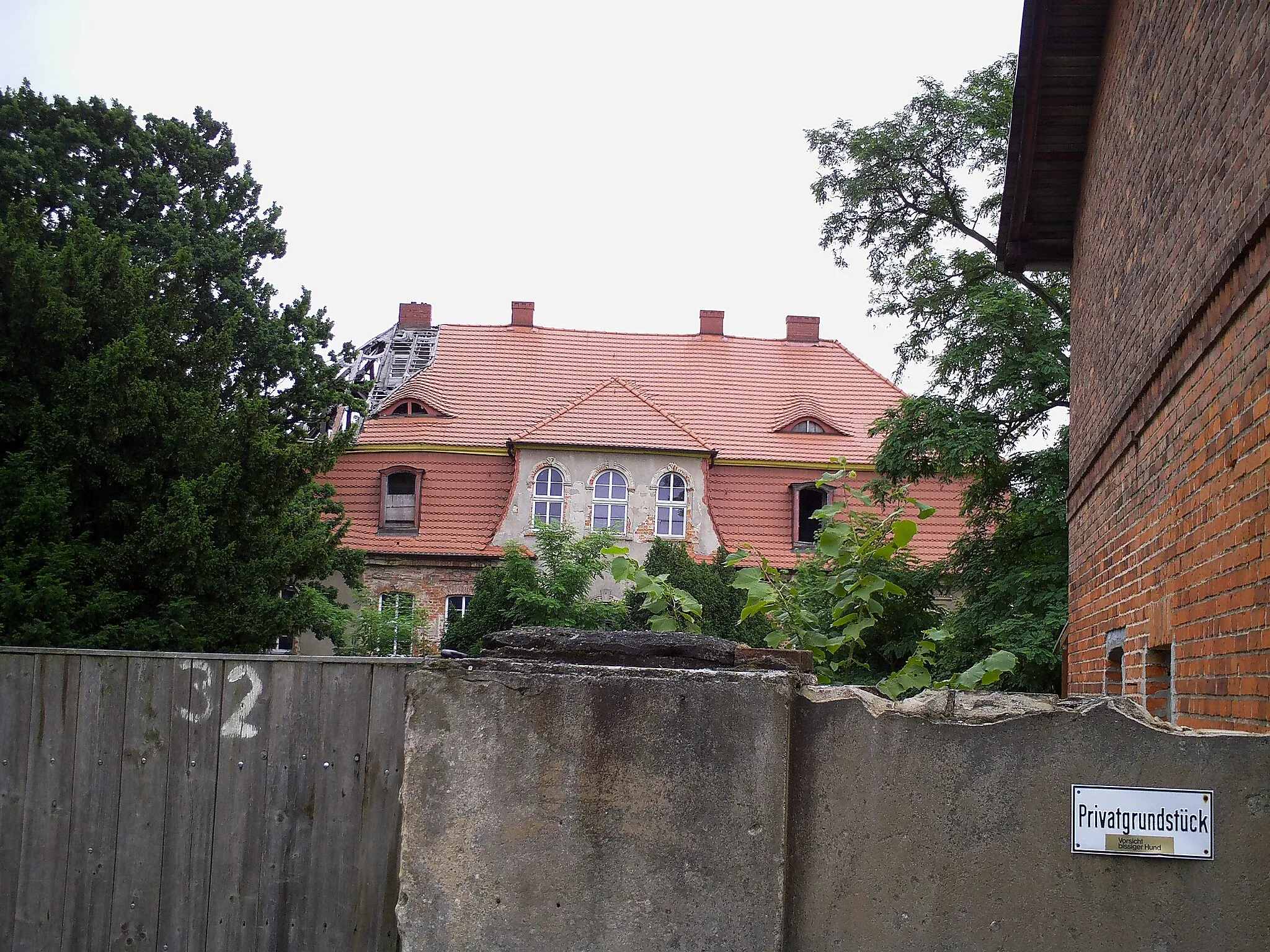 Photo showing: Herrenhaus des denkmlageschützten Gutshofes Schlichow in Cottbus-Schlichow.