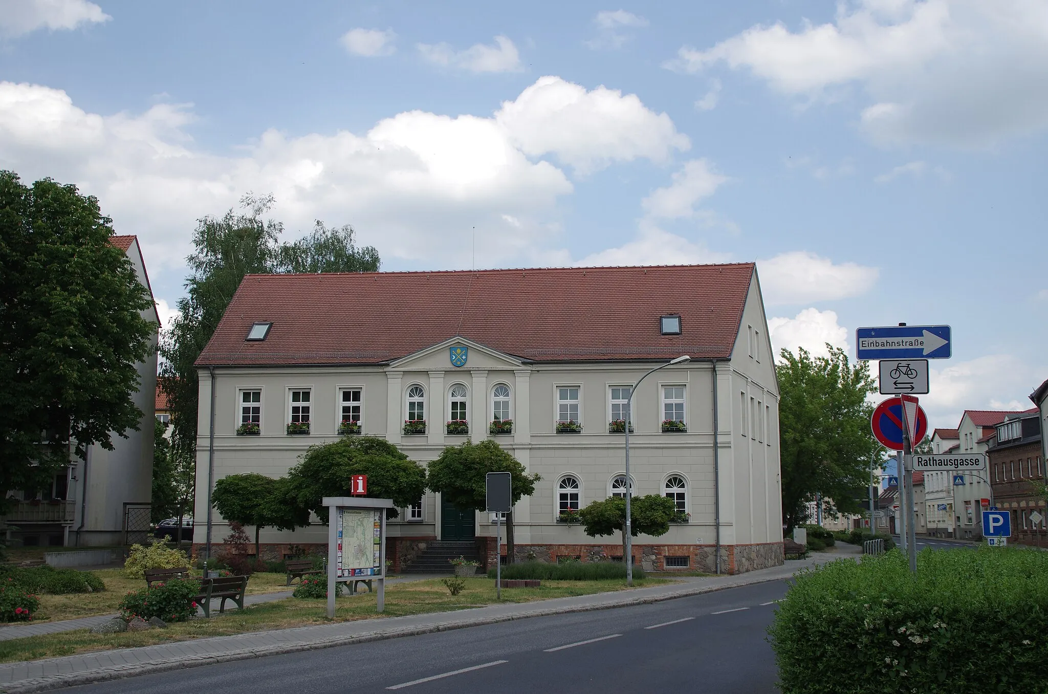 Photo showing: Seelow in Brandenburg. Das Rathaus steht unter Denkmalschutz.