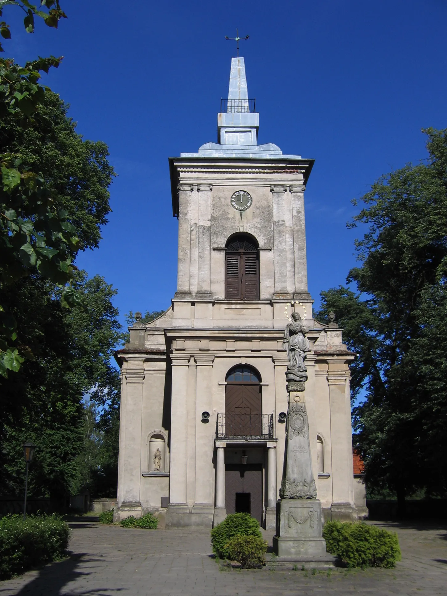 Photo showing: Saint Michael Archangel church in Kwilcz, Poland