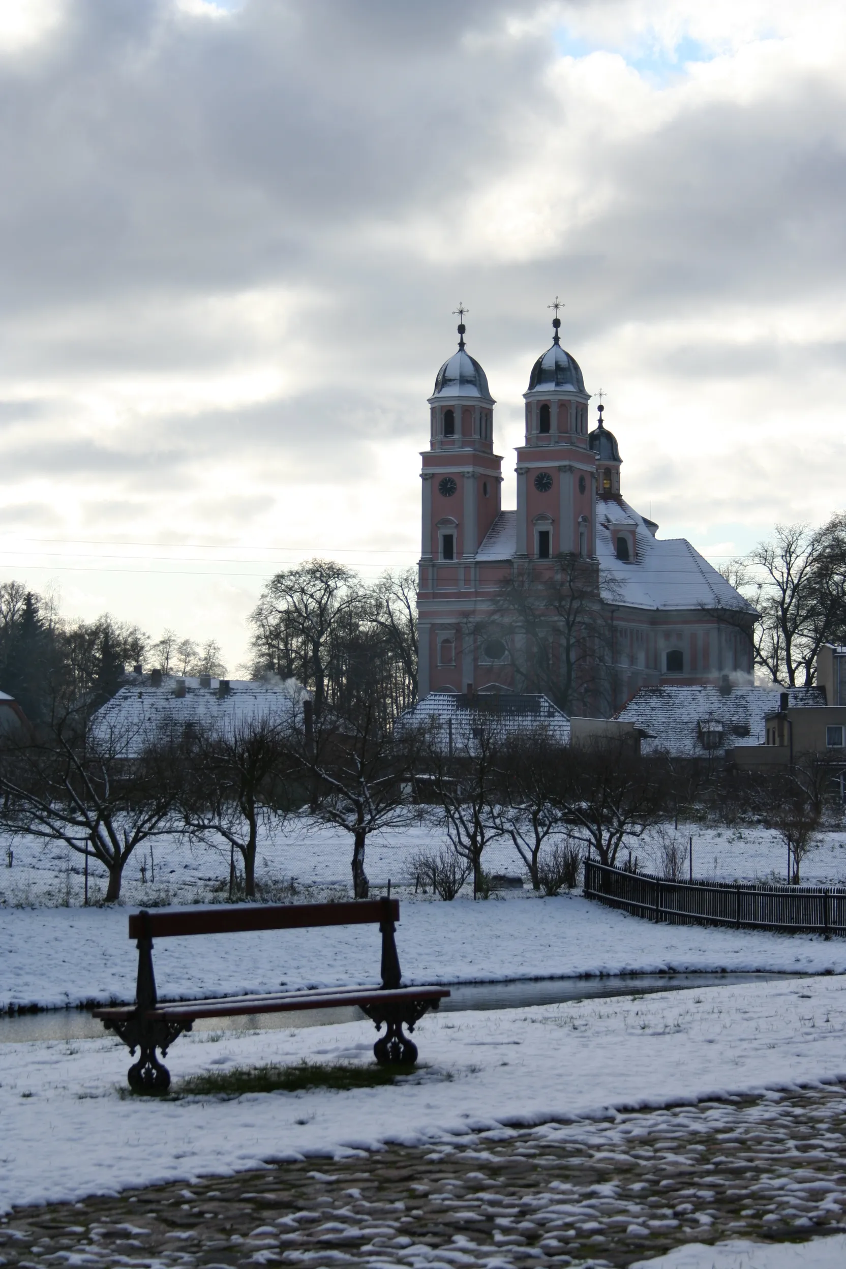 Photo showing: Bernardine Church in Sieraków
