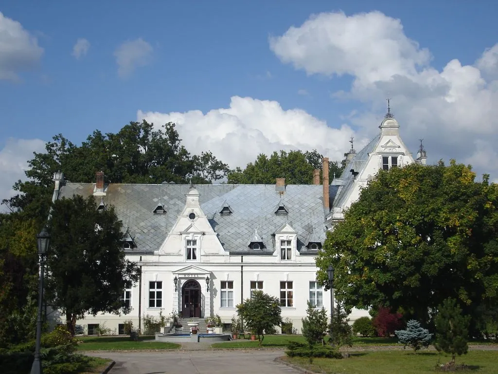 Photo showing: Pałac w Ojerzycach