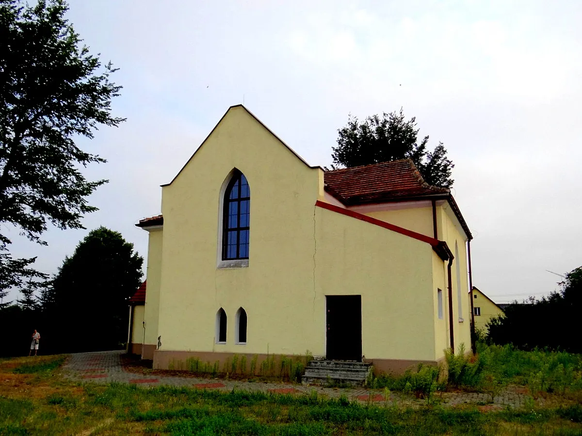 Photo showing: Lisów. Kościół N.S.P.J. XV w. odbudowany w 1962 r.