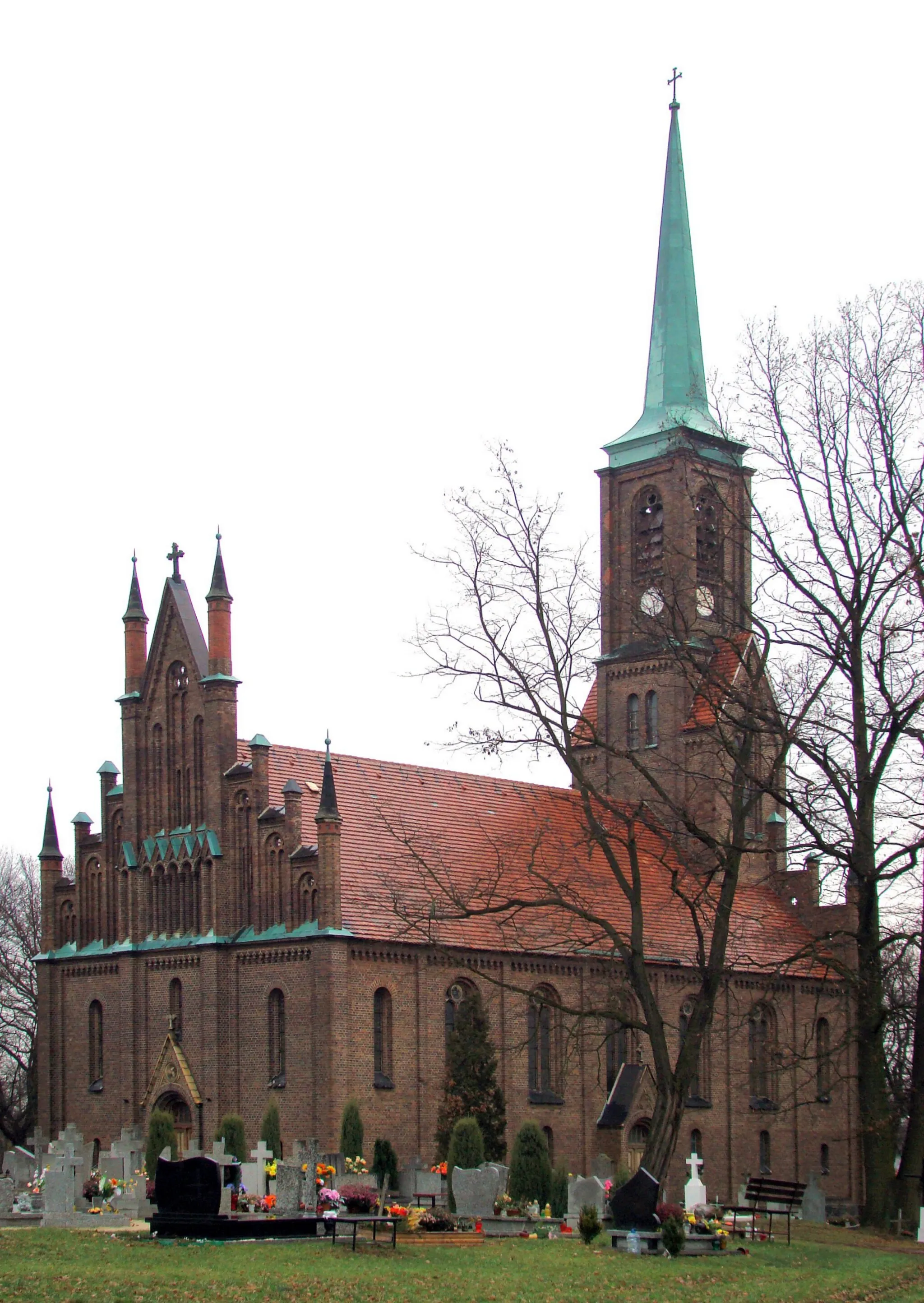 Photo showing: Wicina - kościół parafialny p.w. Najświętszego Serca Jezusa (neogotycki)