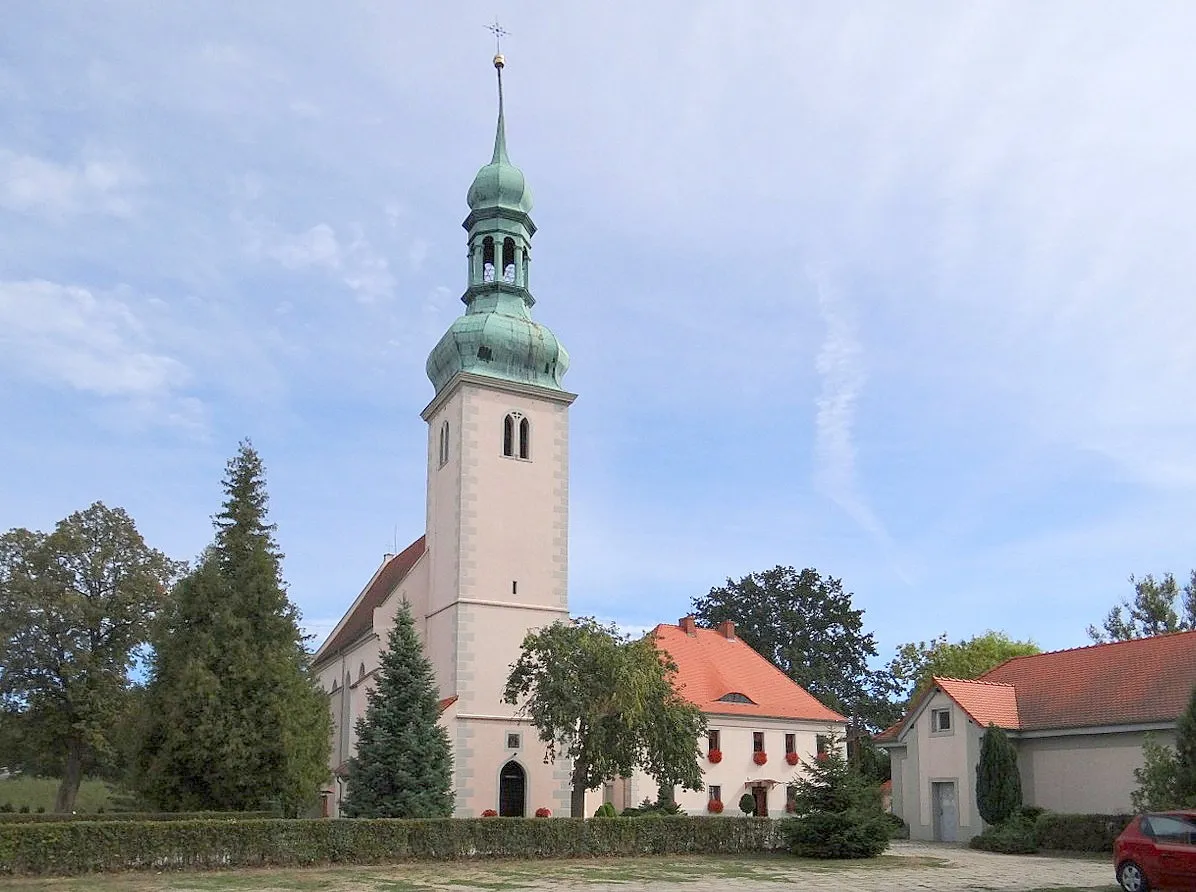 Photo showing: Nowogród Bobrzański - Kościół pw. Wniebowzięcia NMP