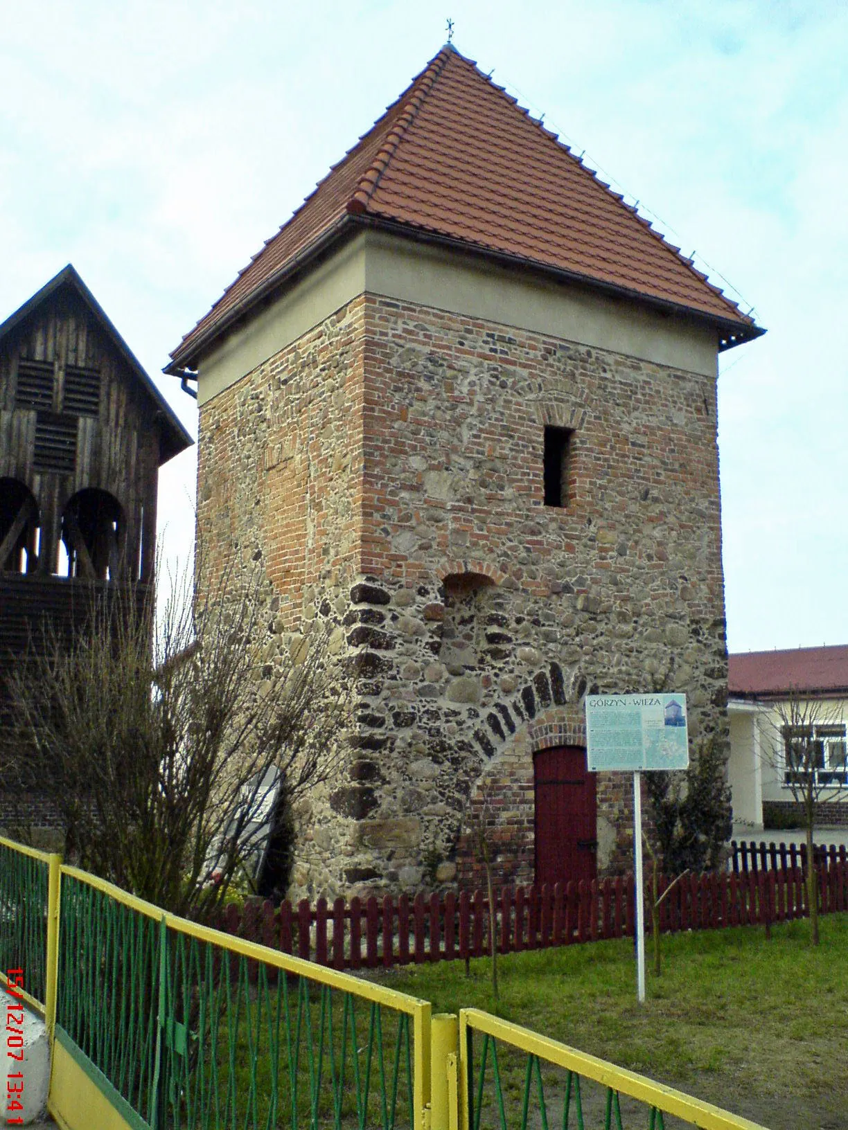 Photo showing: Górzyn - wieża mieszkalna, XV-XVI, XVIII w. (zabytek nr 495 z 20.05.1963)