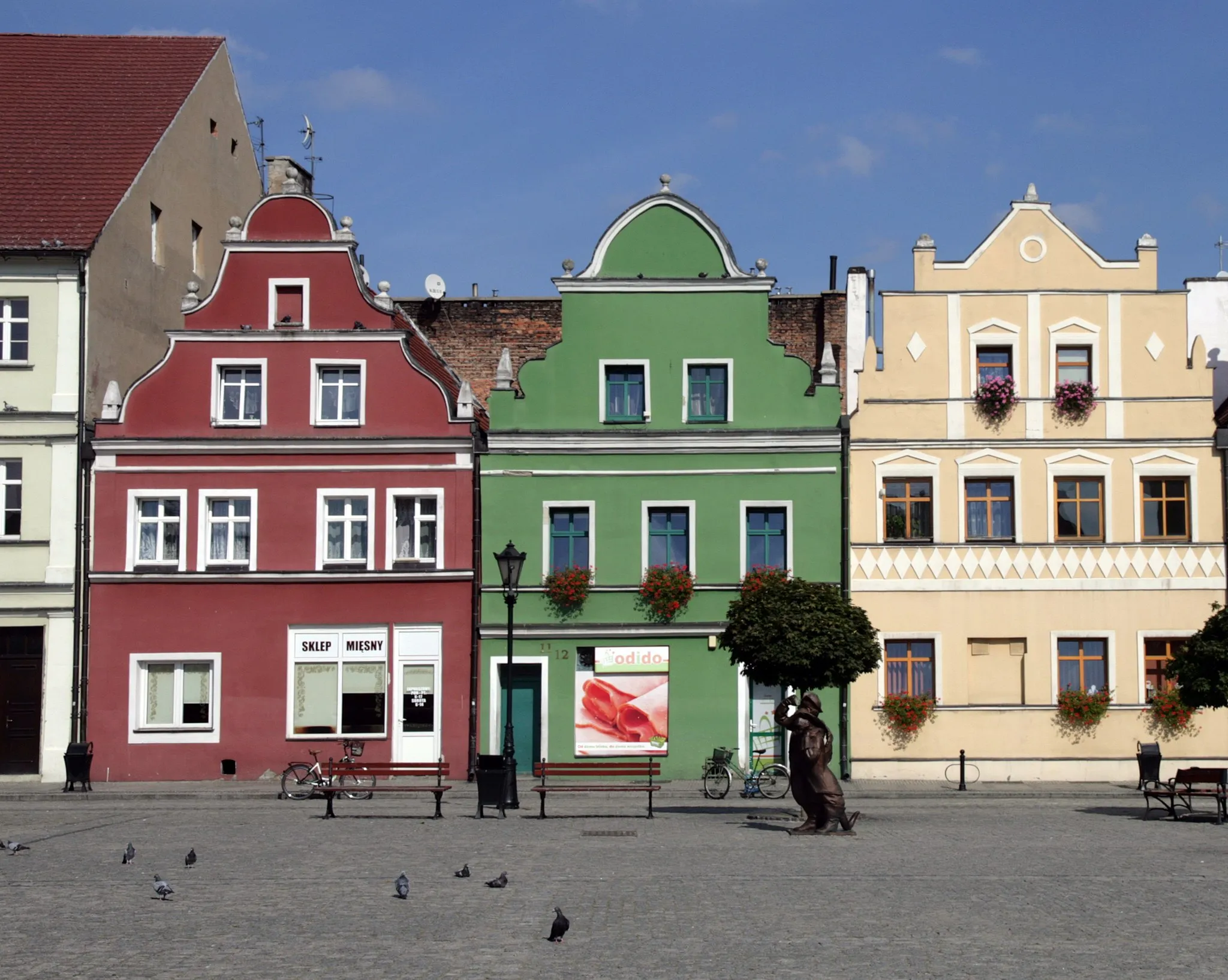 Photo showing: Dom, mur., XVIII, 1910, 1970-1971, Bytom Odrzański,
Bytom Odrzański, Rynek 12